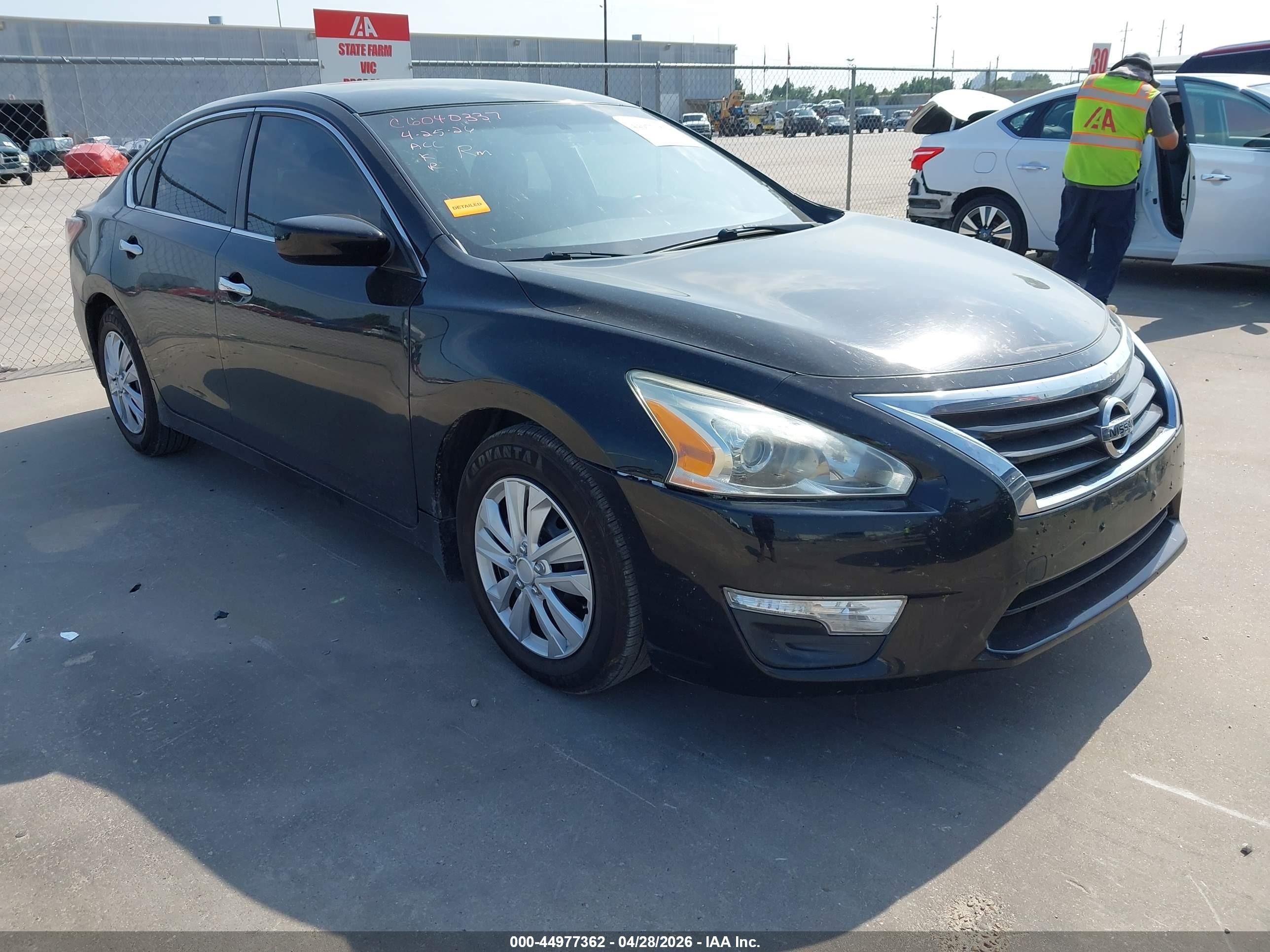2015 Nissan Altima 2.5 S Black vin: 1N4AL3APXFN378191