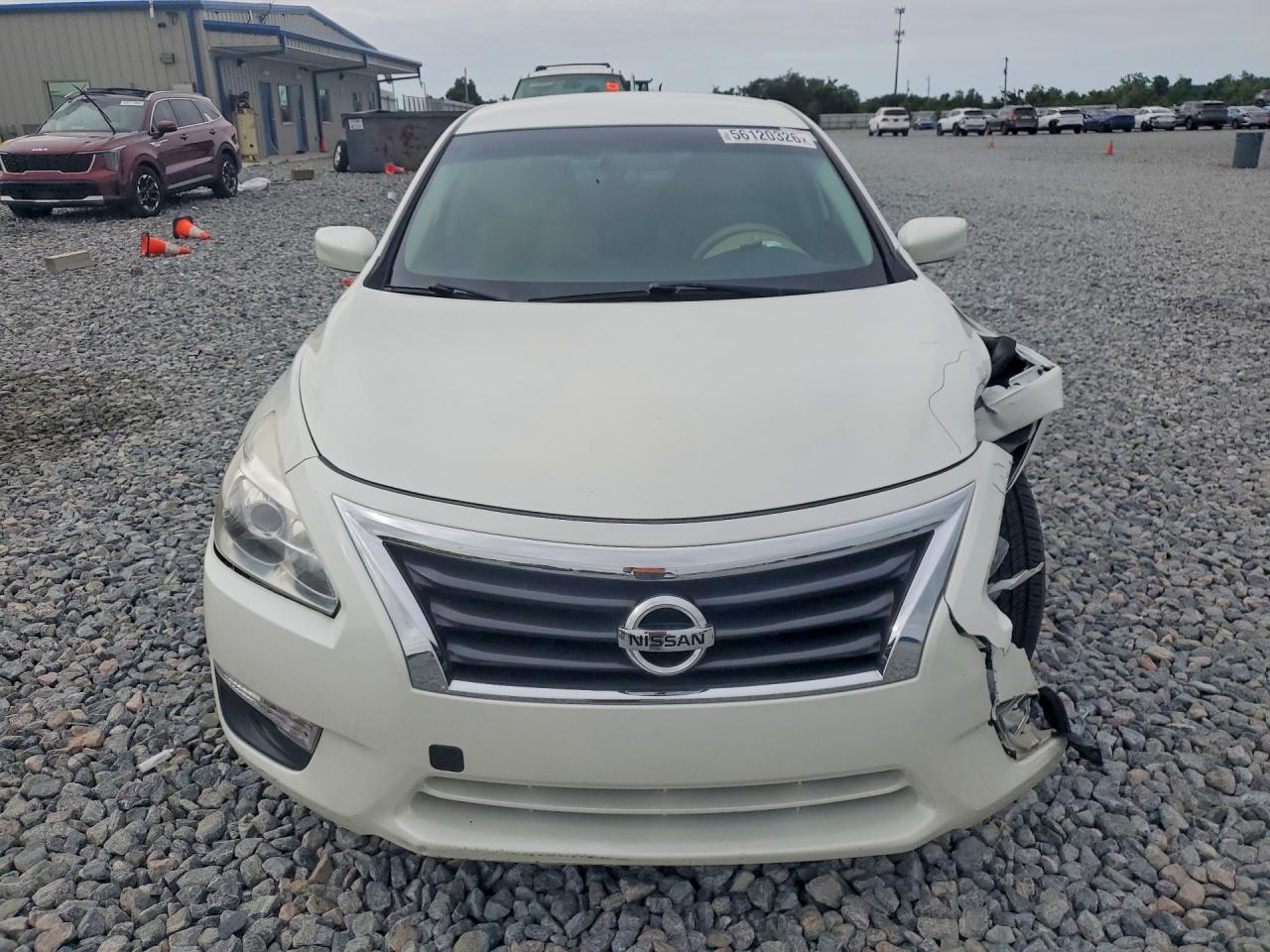 2015 Nissan Altima 2.5 S White vin: 1N4AL3APXFN392947