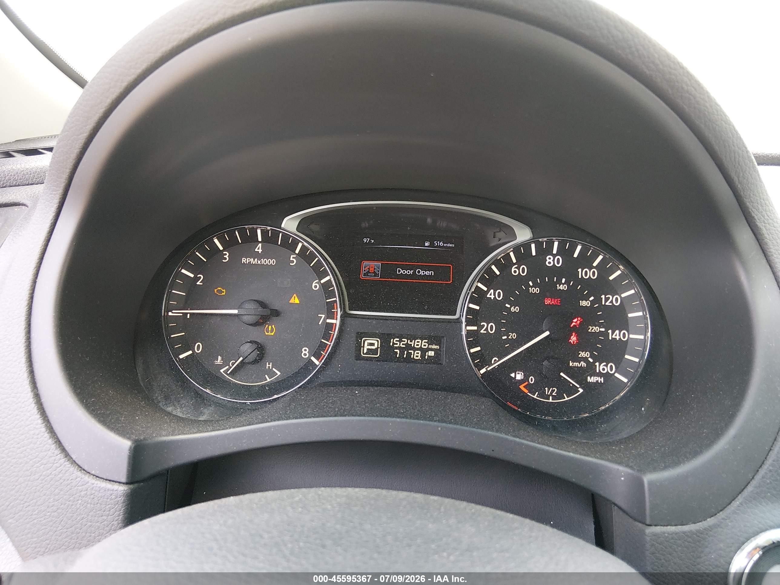 2015 Nissan Altima 2.5 S Red vin: 1N4AL3APXFN401162