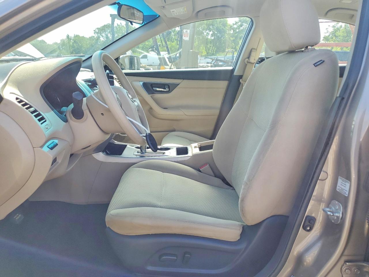 2015 Nissan Altima 2.5 S Tan vin: 1N4AL3APXFN879114
