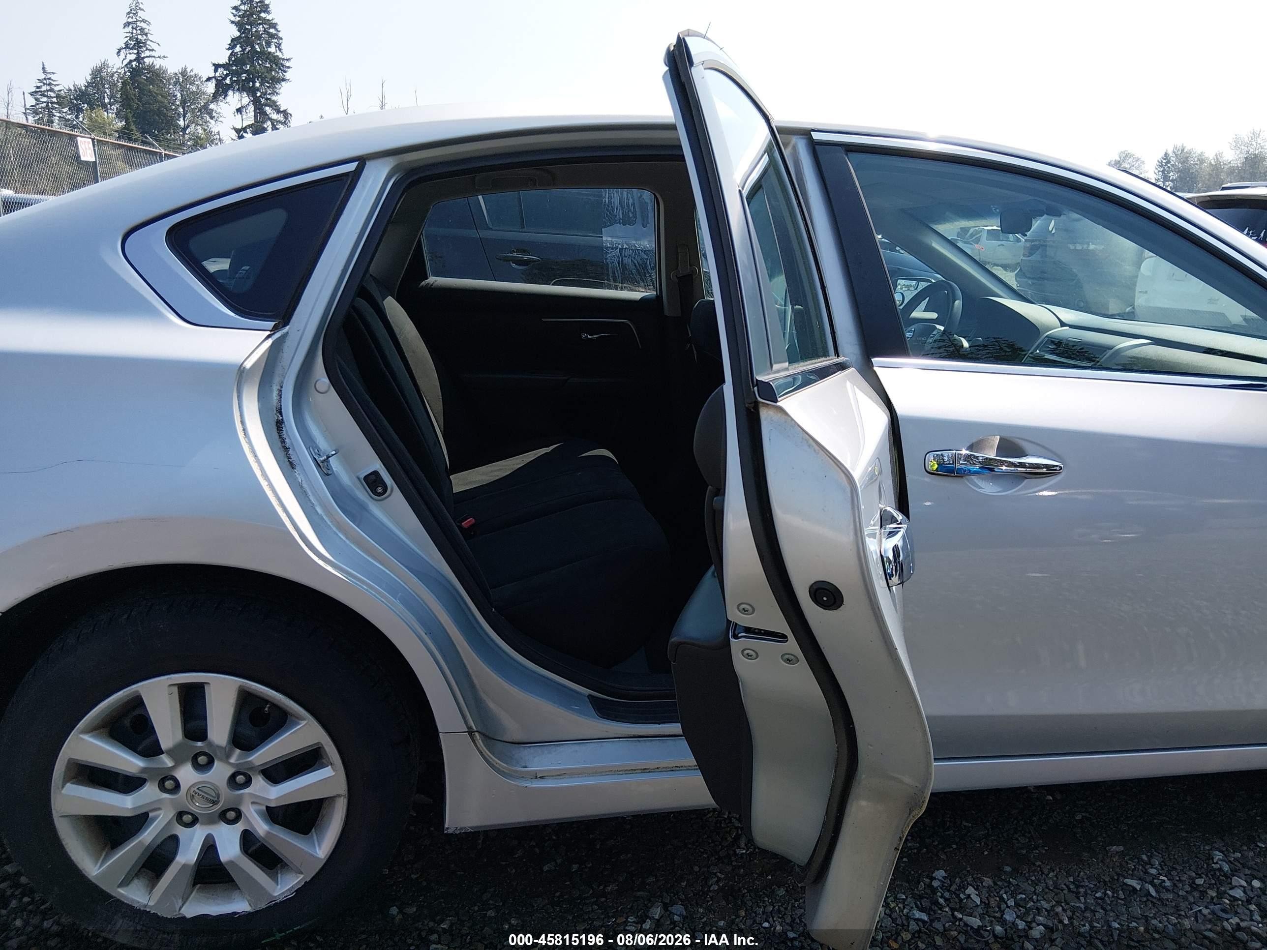 2015 Nissan Altima 2.5/2.5 S/2.5 Sl/2.5 Sv Silver vin: 1N4AL3APXFN885298