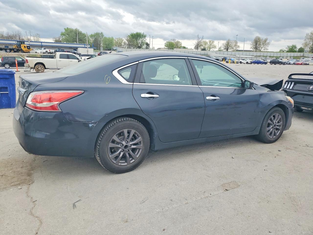2015 Nissan Altima 2.5 Black vin: 1N4AL3APXFN889674