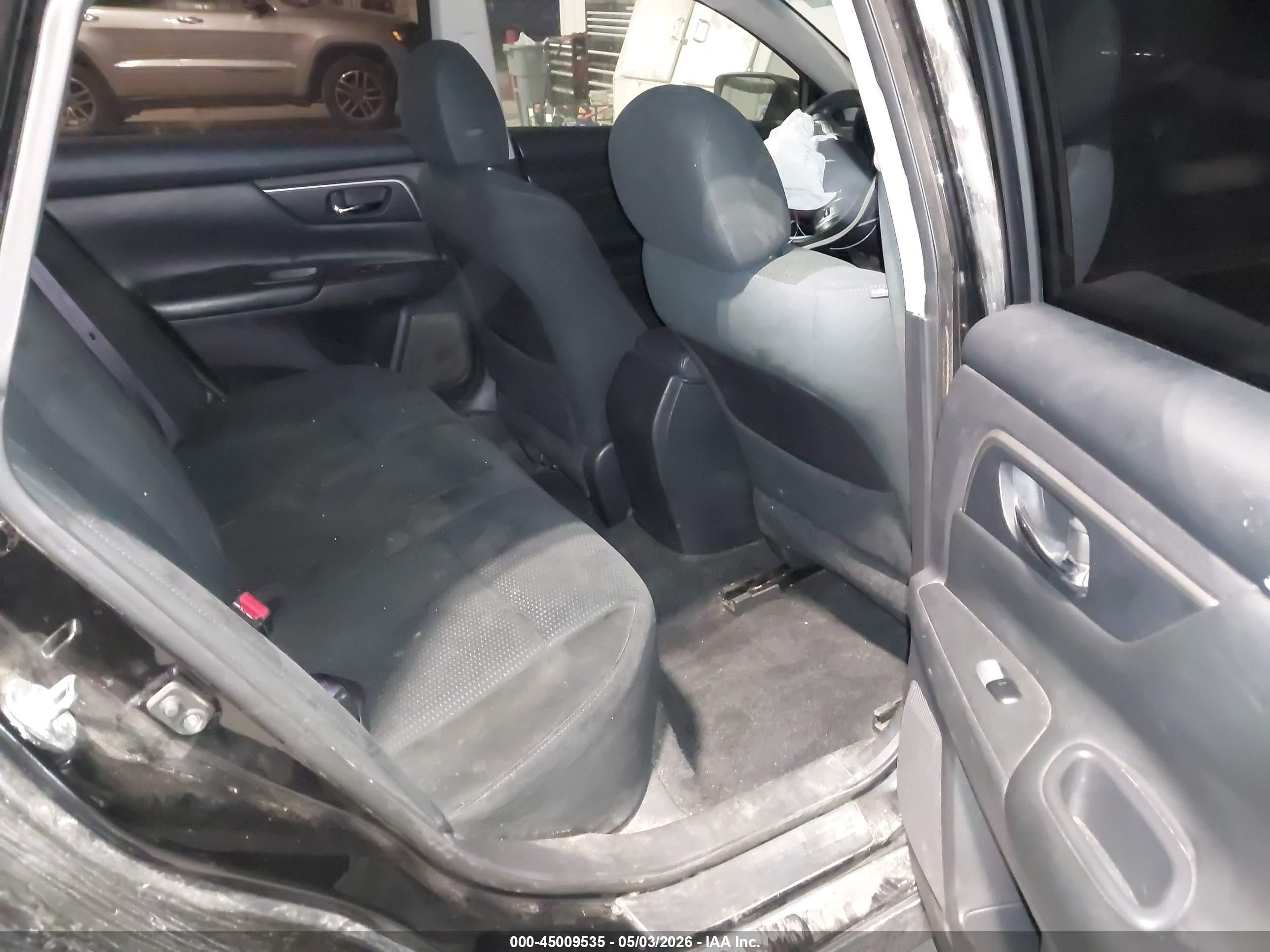2015 Nissan Altima 2.5 S Black vin: 1N4AL3APXFN897502