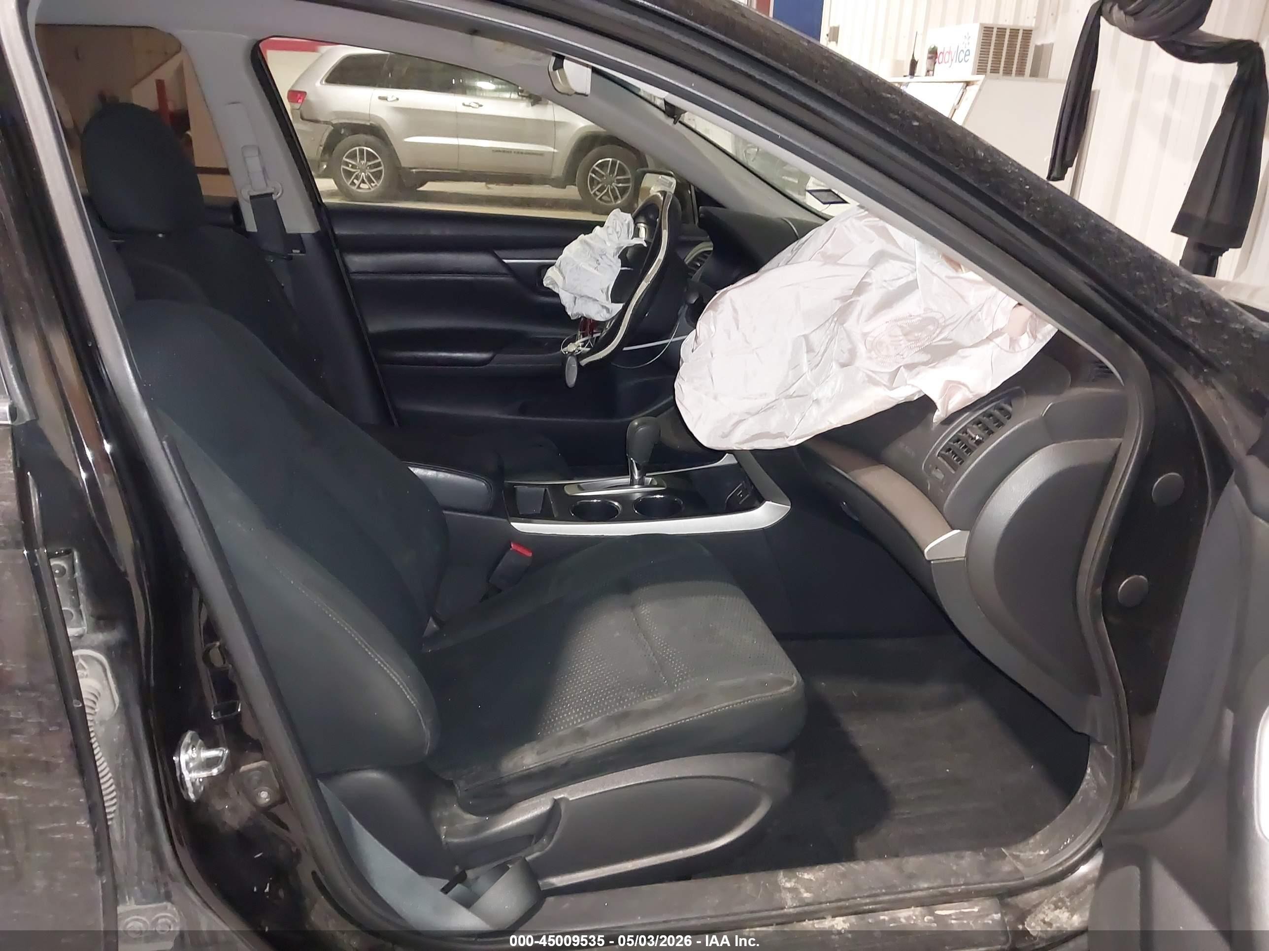 2015 Nissan Altima 2.5 S Black vin: 1N4AL3APXFN897502