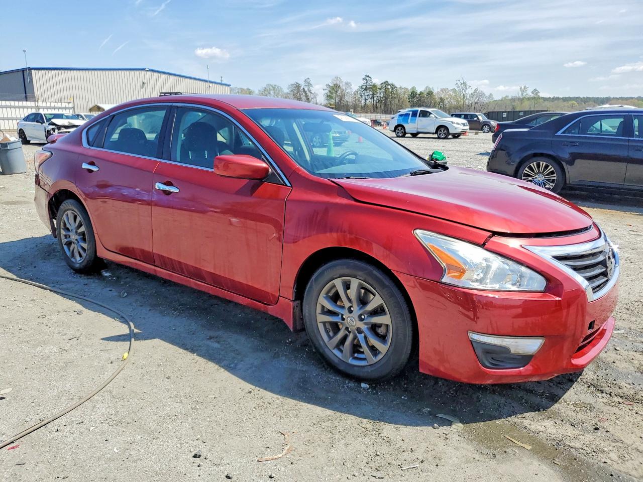 2015 Nissan Altima 2.5 S Red vin: 1N4AL3APXFN905548