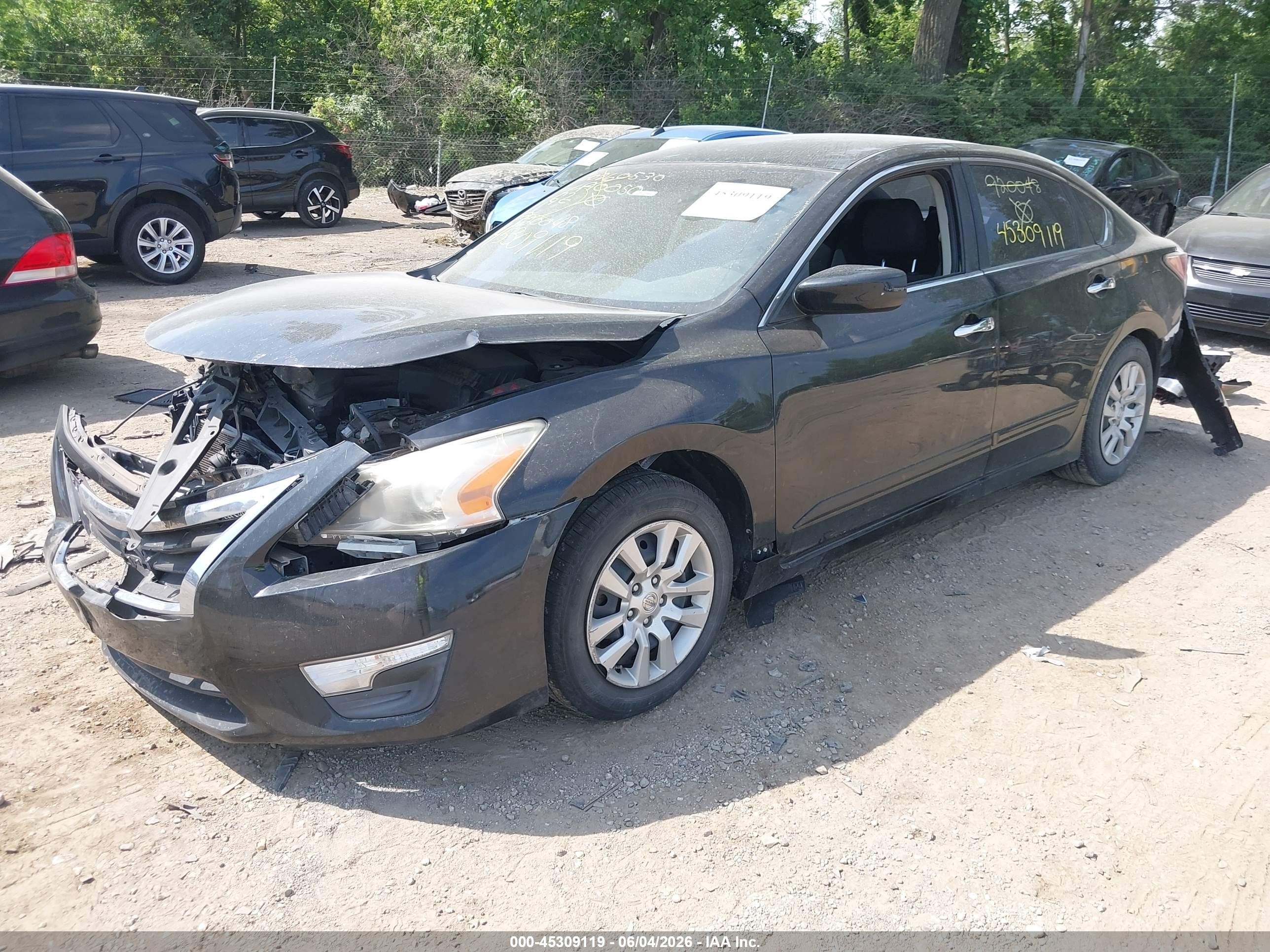 2015 Nissan Altima 2.5 S Black vin: 1N4AL3APXFN920048