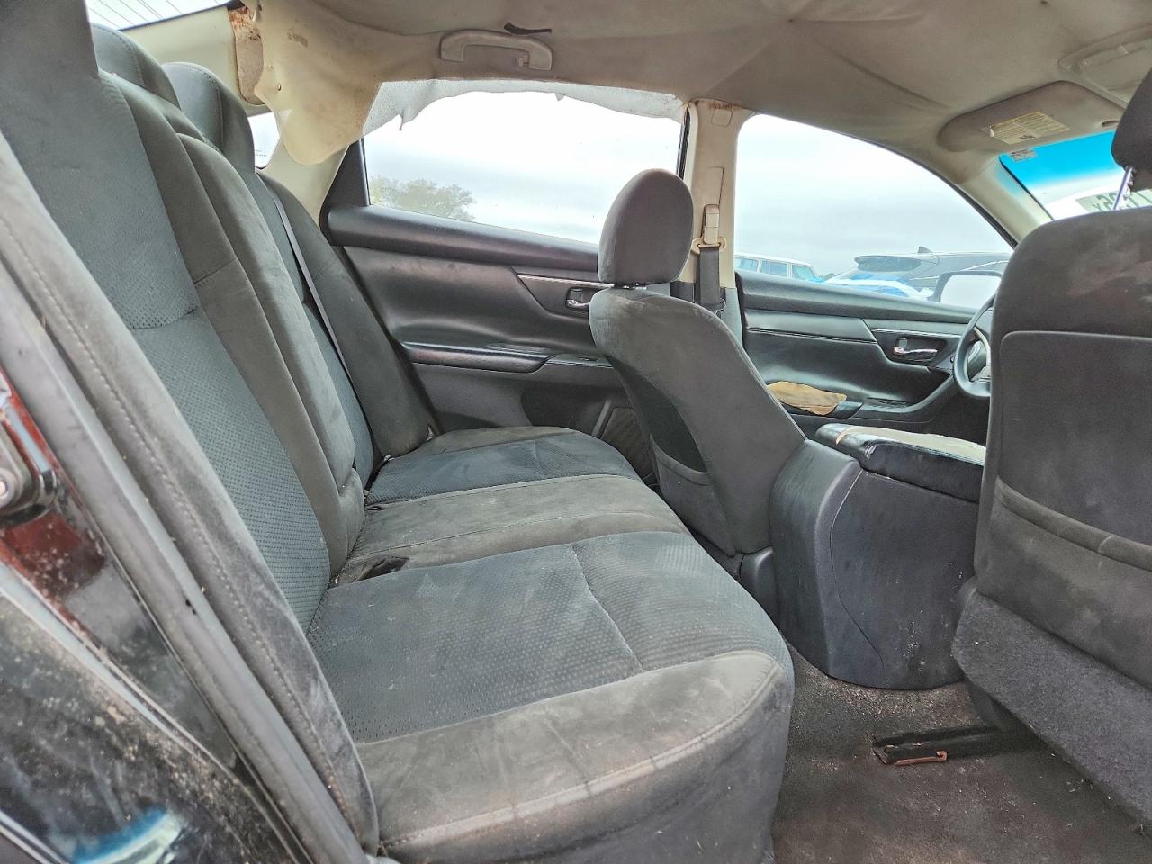 2015 Nissan Altima 2.5 S Черный vin: 1N4AL3APXFN922916