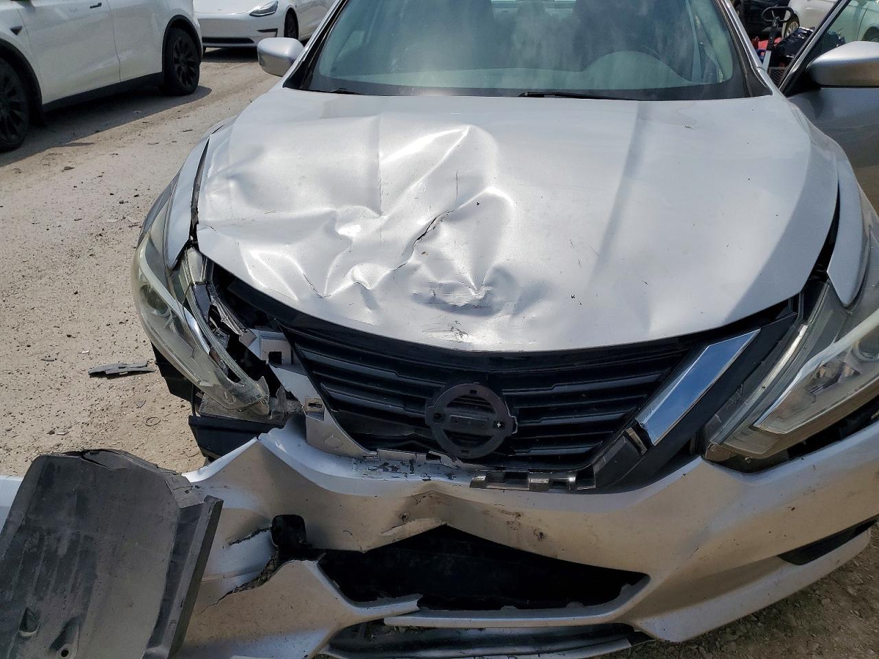 2016 Nissan Altima 2.5 S Silver vin: 1N4AL3APXGC249705