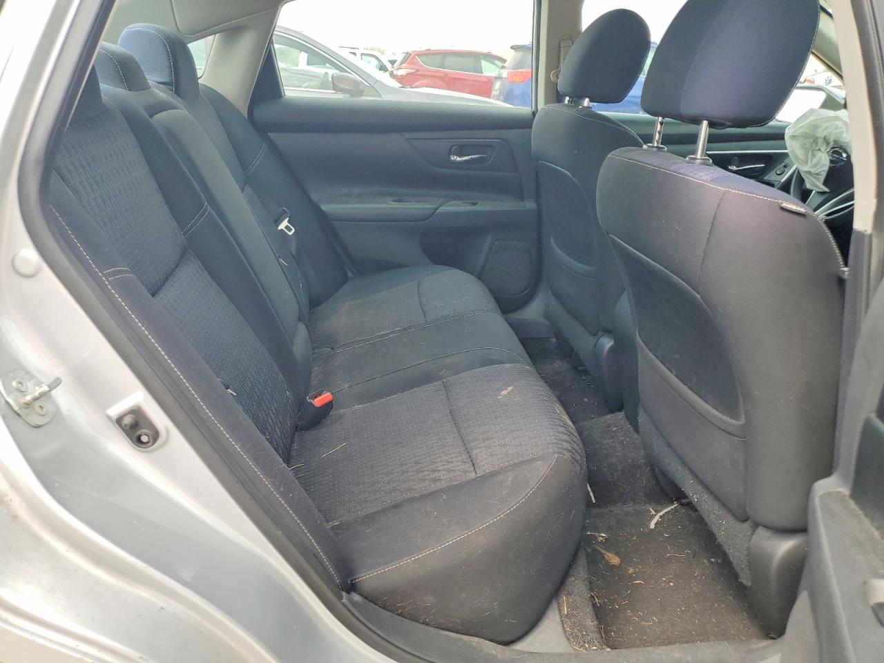 2016 Nissan Altima 2.5 S Silver vin: 1N4AL3APXGC249705