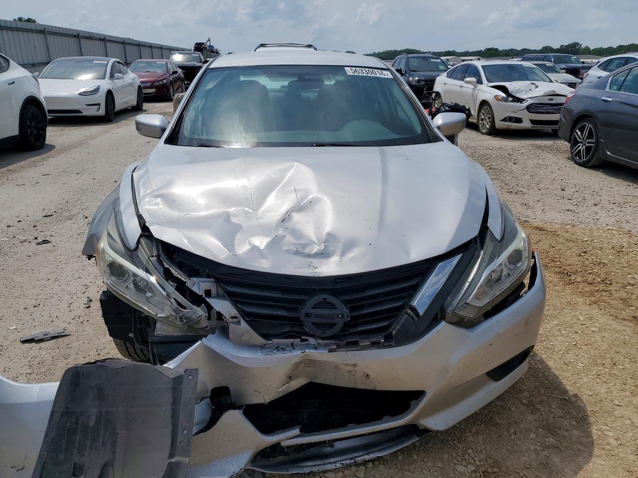2016 Nissan Altima 2.5 S Silver vin: 1N4AL3APXGC249705