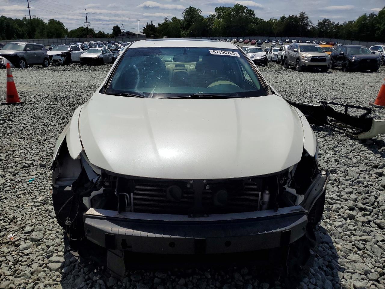 2016 Nissan Altima 2.5 Sv White vin: 1N4AL3APXGC266181