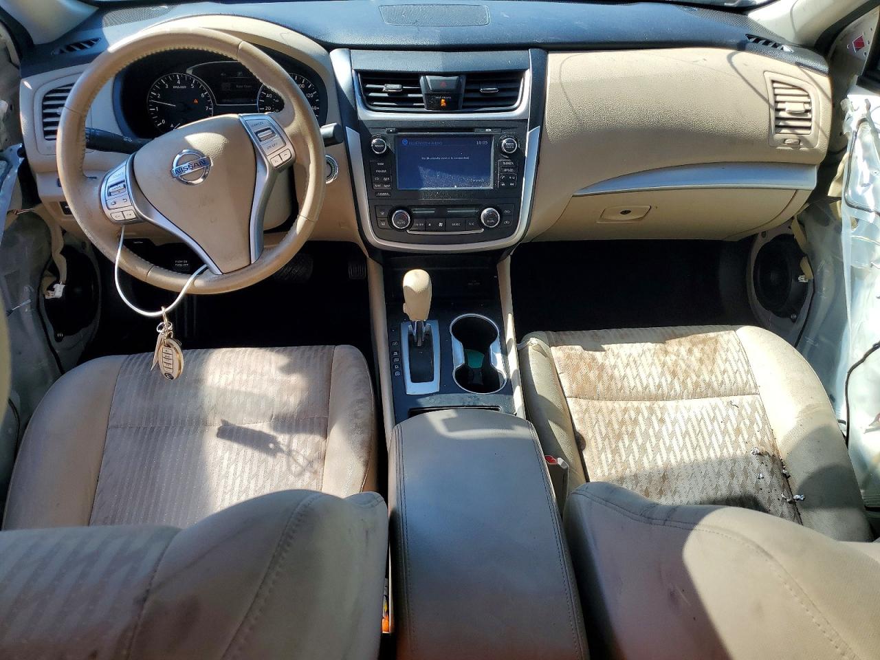 2016 Nissan Altima 2.5 Sv White vin: 1N4AL3APXGC266181