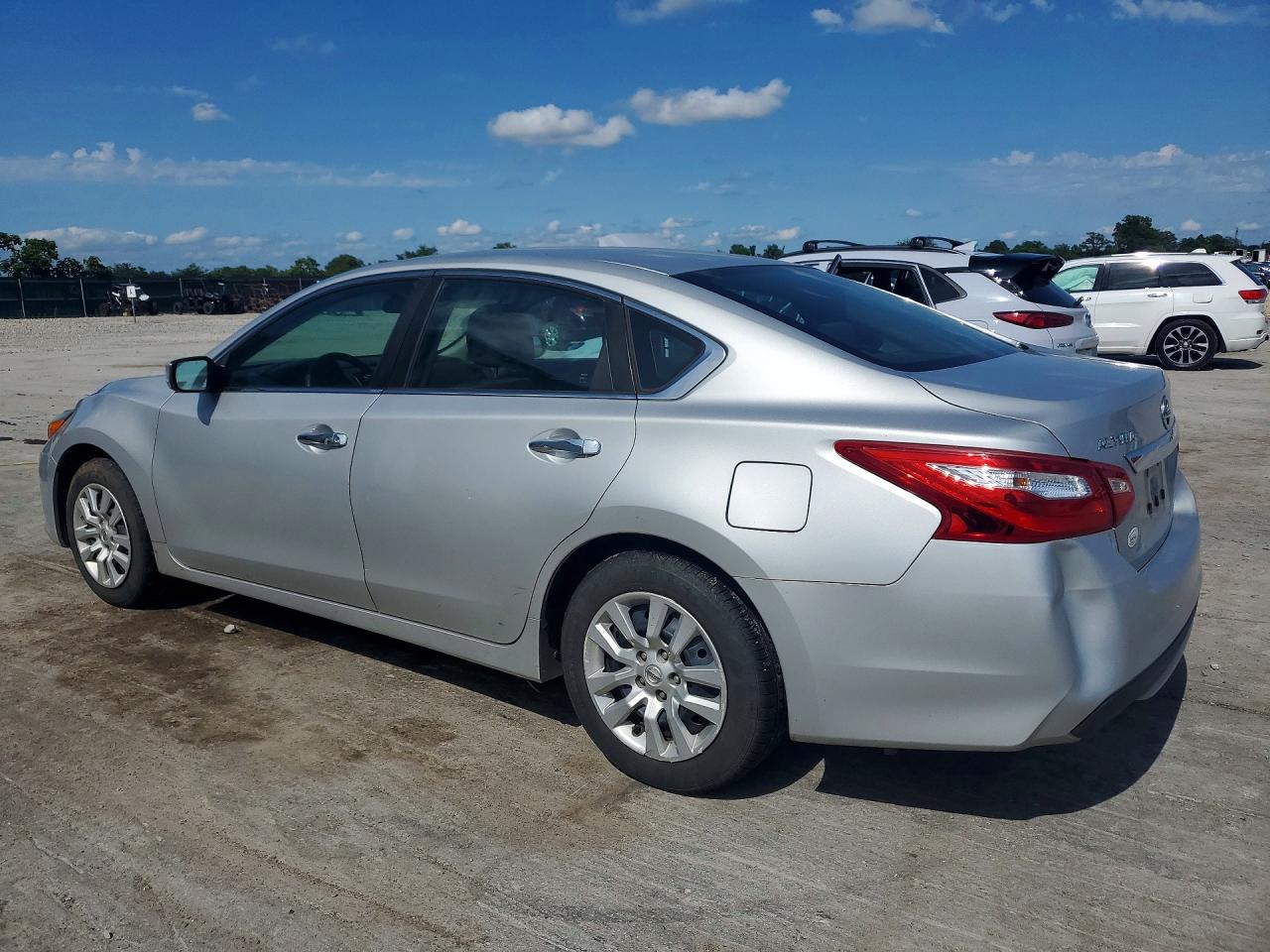 2016 Nissan Altima 2.5 S Silver vin: 1N4AL3APXGN371002