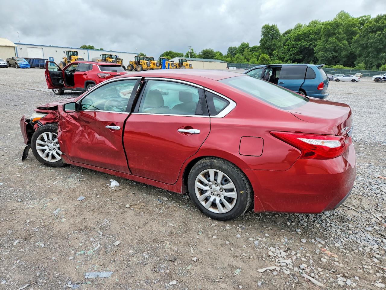 2017 Nissan Altima Maroon vin: 1N4AL3APXHC136564