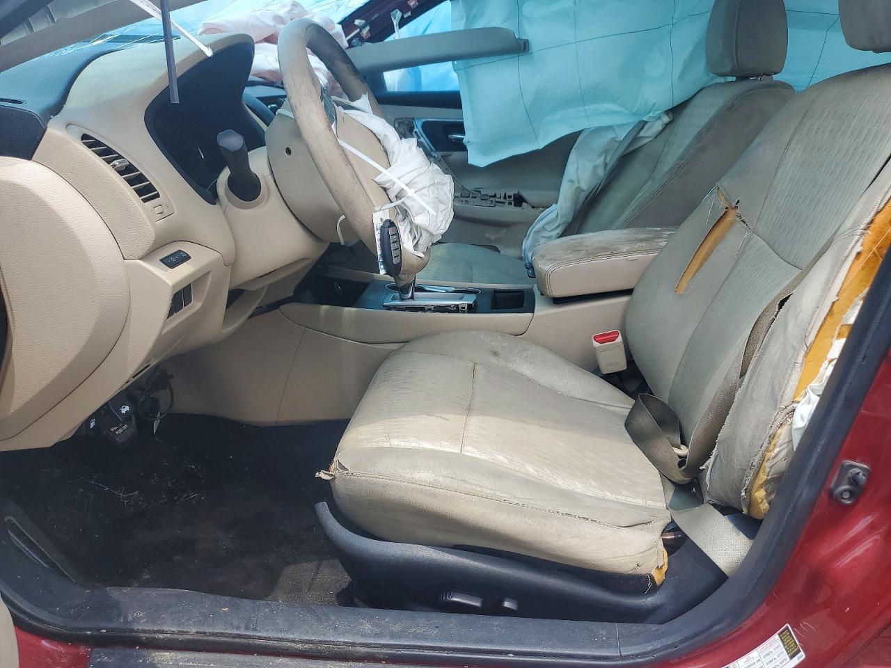 2017 Nissan Altima Maroon vin: 1N4AL3APXHC136564