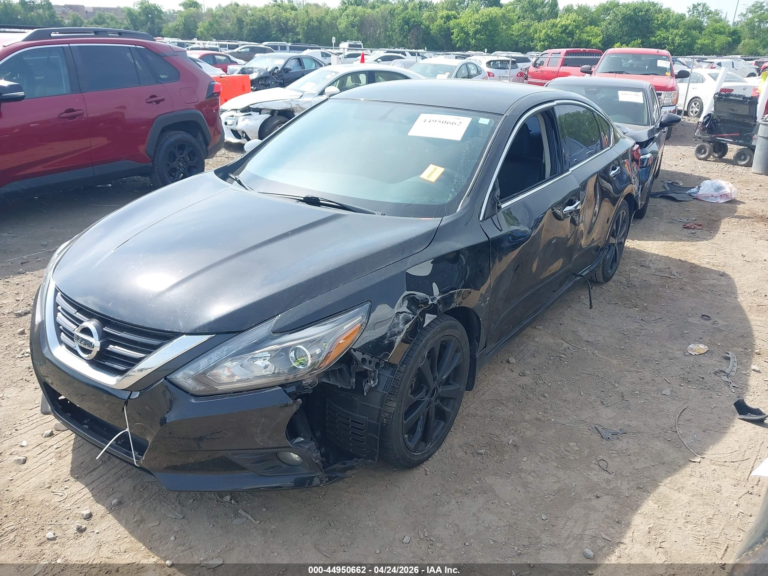 2017 Nissan Altima 2.5 Sr Черный vin: 1N4AL3APXHC174859