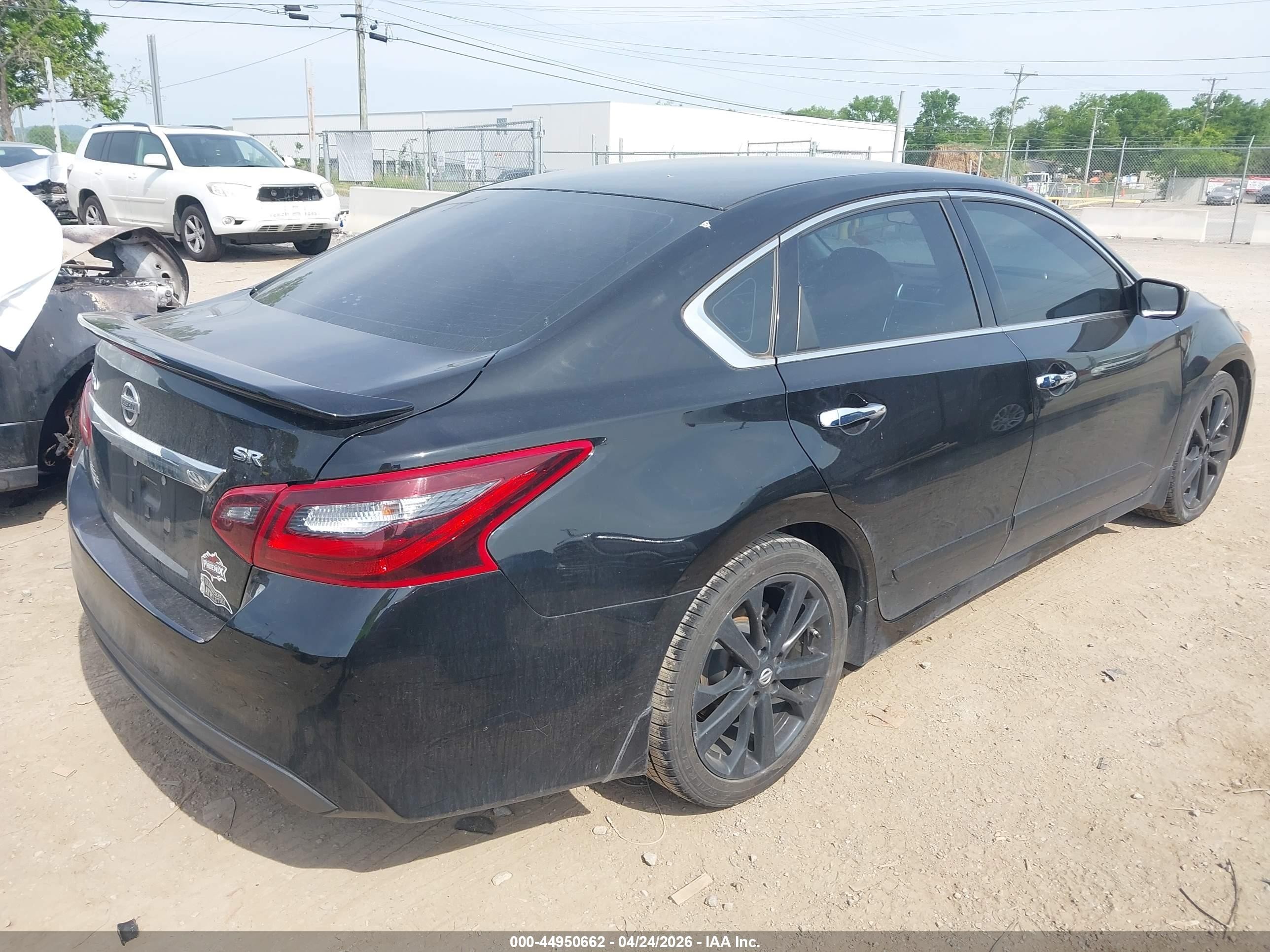 2017 Nissan Altima 2.5 Sr Черный vin: 1N4AL3APXHC174859