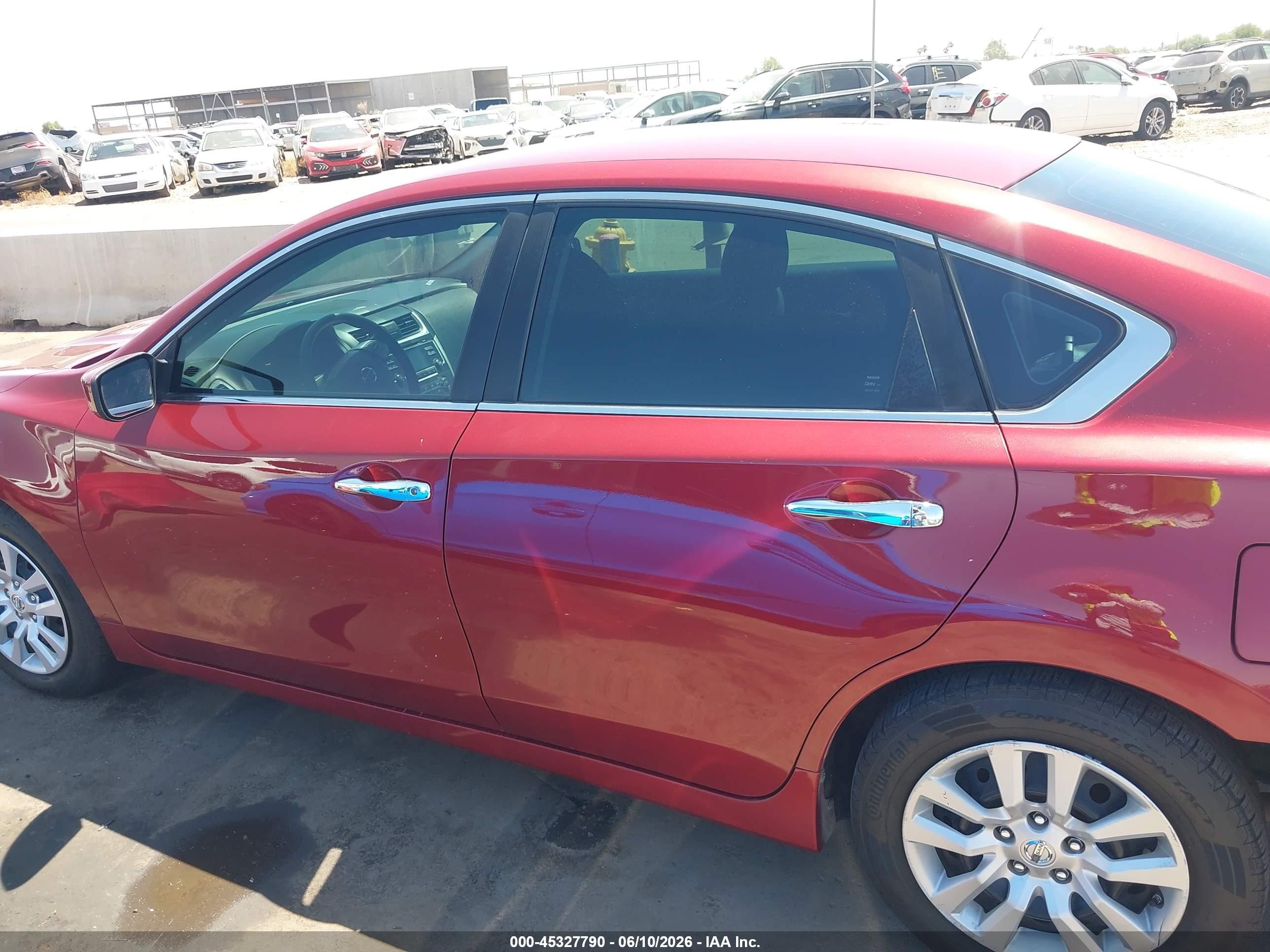 2017 Nissan Altima 2.5 S Red vin: 1N4AL3APXHN306314