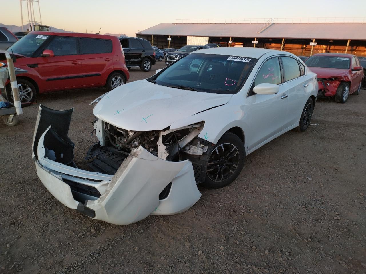 2017 Nissan Altima 2.5 Белый vin: 1N4AL3APXHN315417