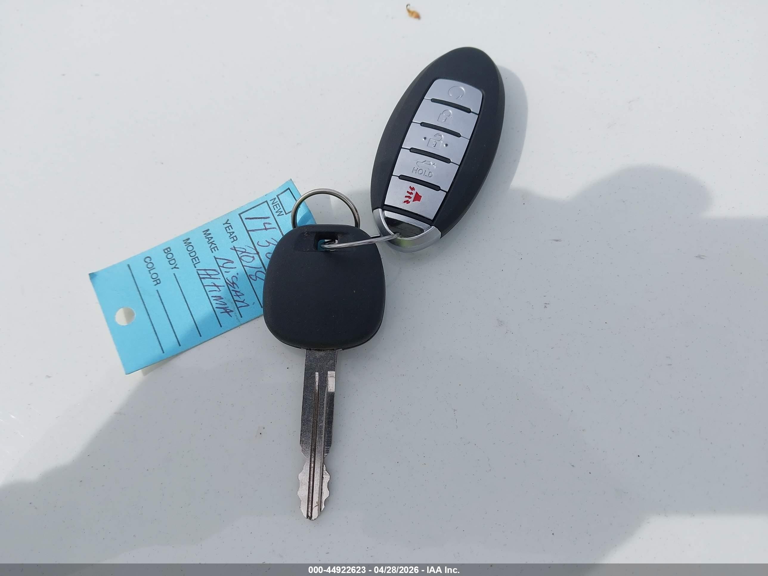 2018 Nissan Altima 2.5 Sv White vin: 1N4AL3APXJC159932