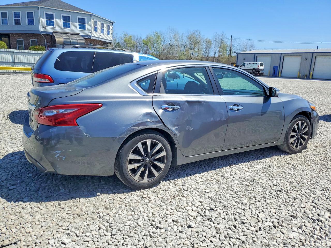 2018 Nissan Altima 2.5 Sl Gray vin: 1N4AL3APXJC173829