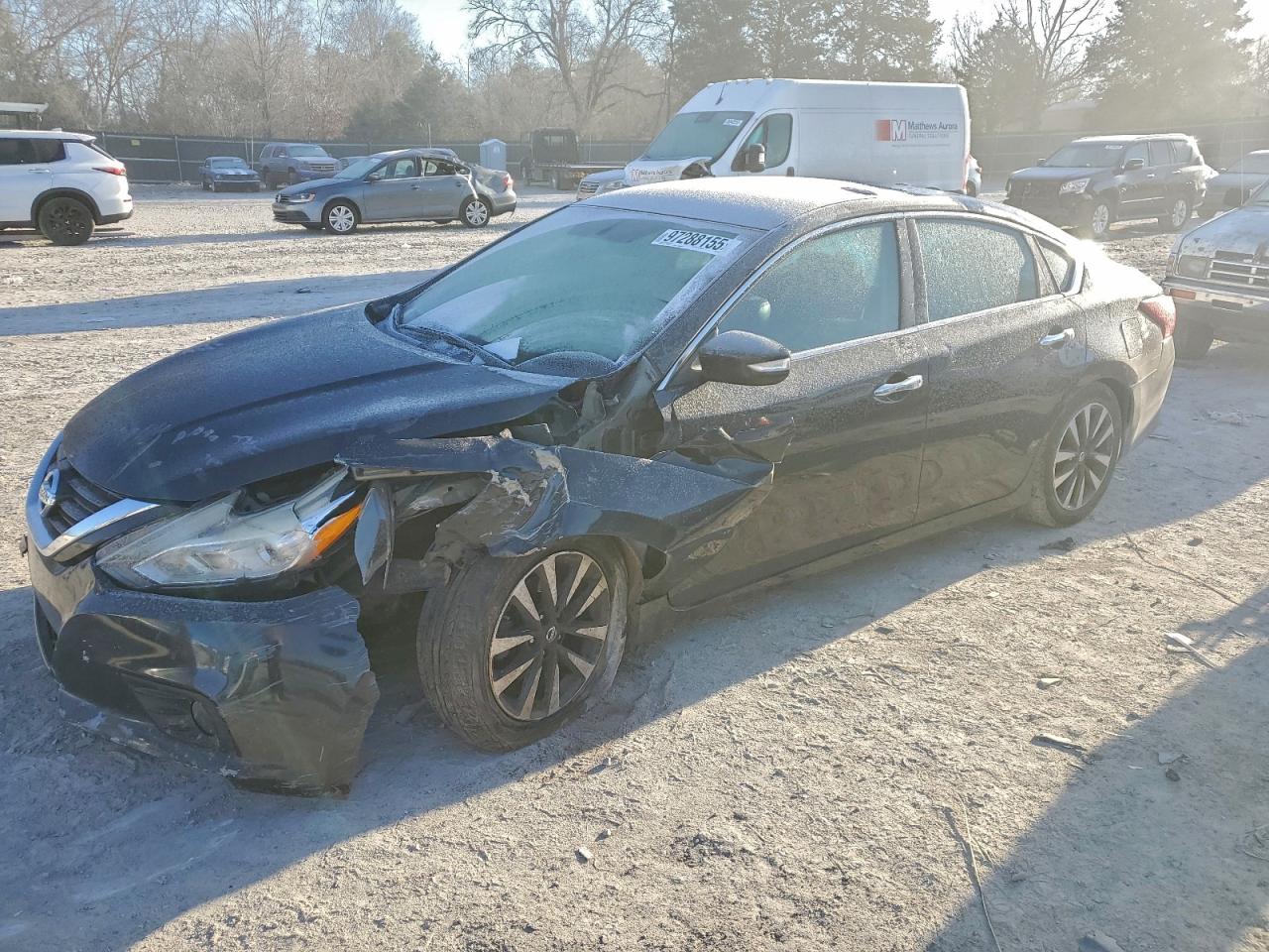 2018 Nissan Altima 2.5 White vin: 1N4AL3APXJC204903
