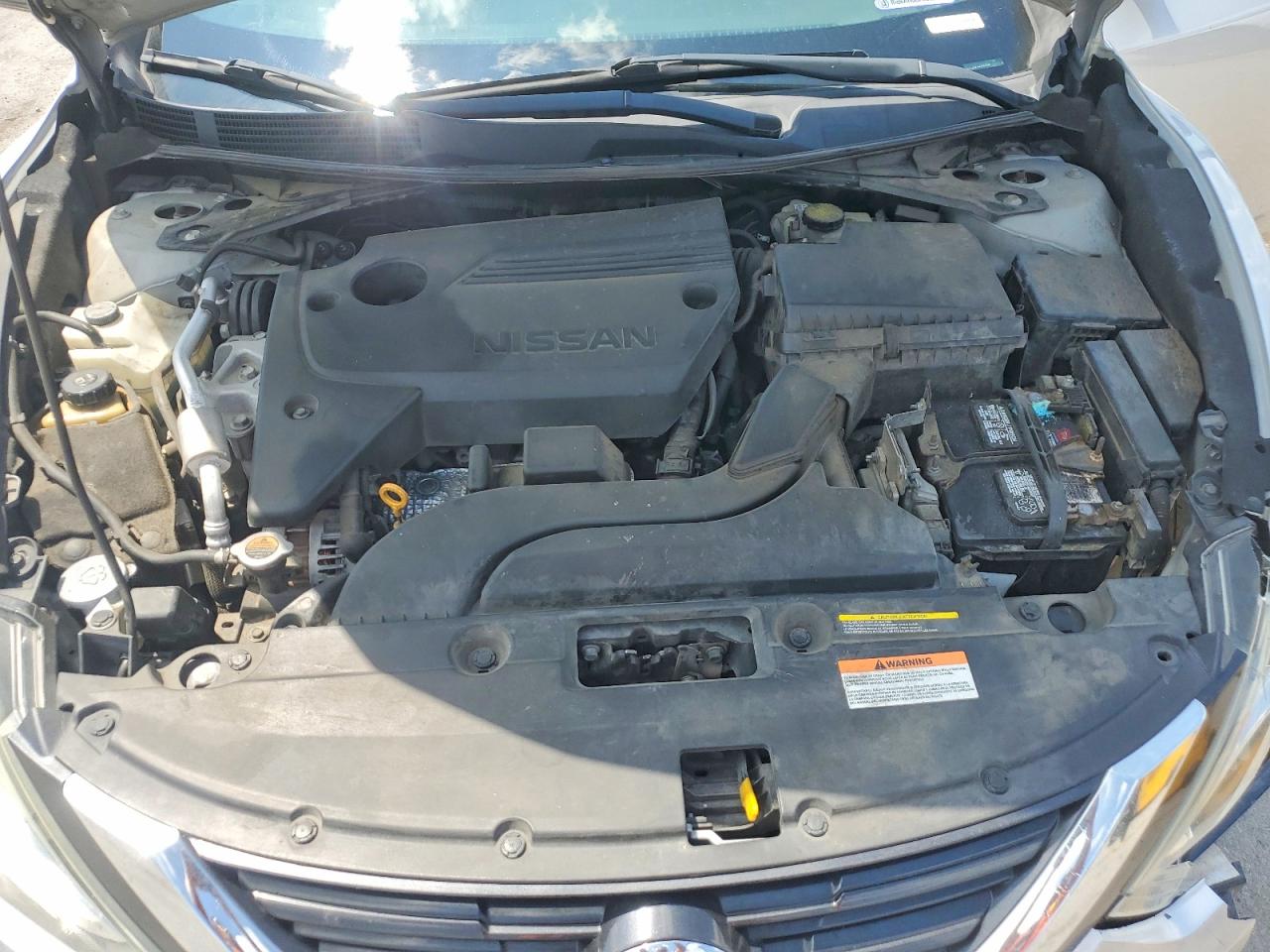 2018 Nissan Altima 2.5 Sl Silver vin: 1N4AL3APXJC245550