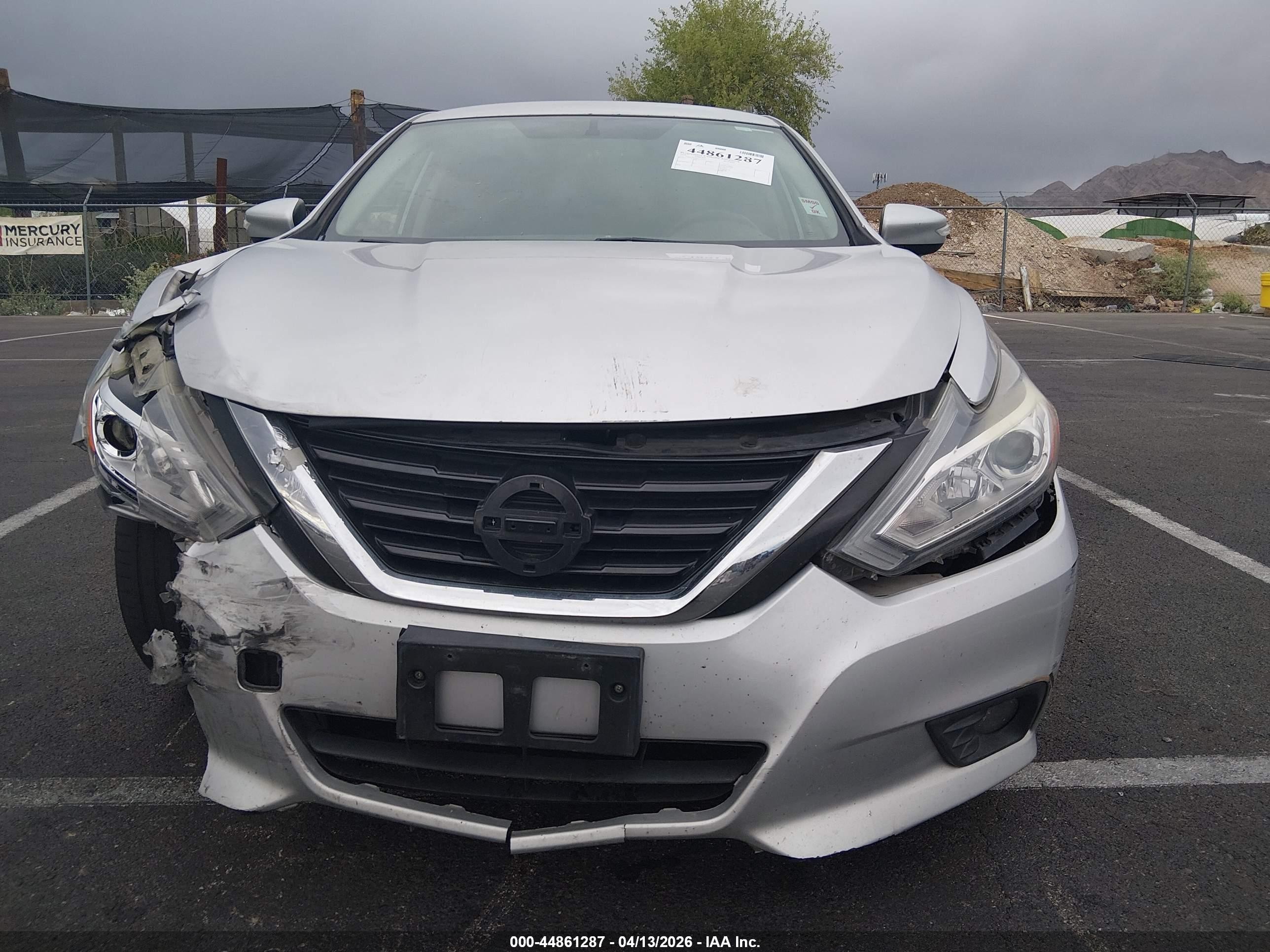 2018 Nissan Altima 2.5 Sl Серебряный vin: 1N4AL3APXJC251123