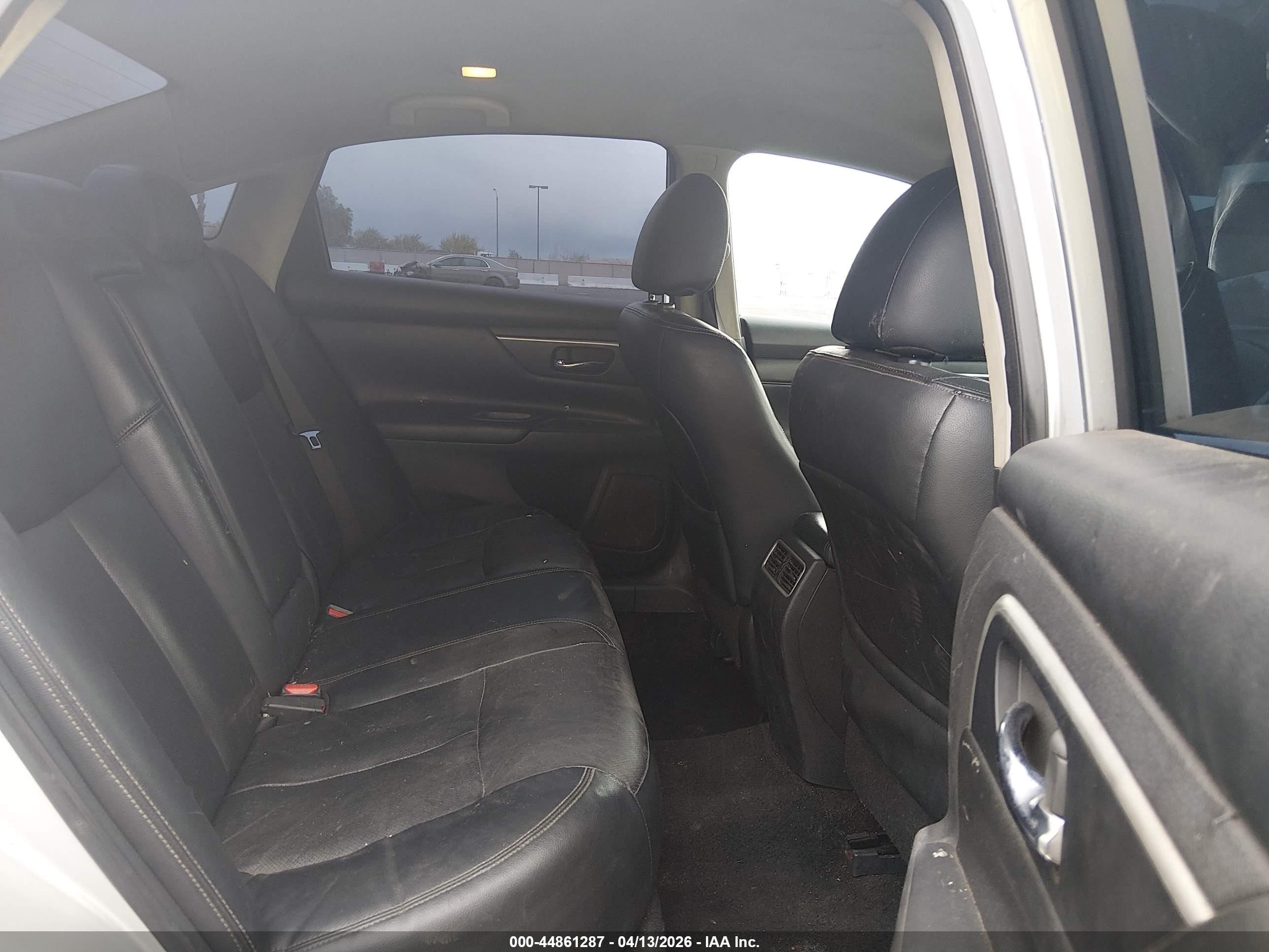 2018 Nissan Altima 2.5 Sl Серебряный vin: 1N4AL3APXJC251123