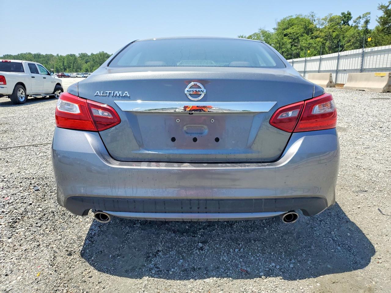 2018 Nissan Altima 2.5 S Gray vin: 1N4AL3APXJC293923