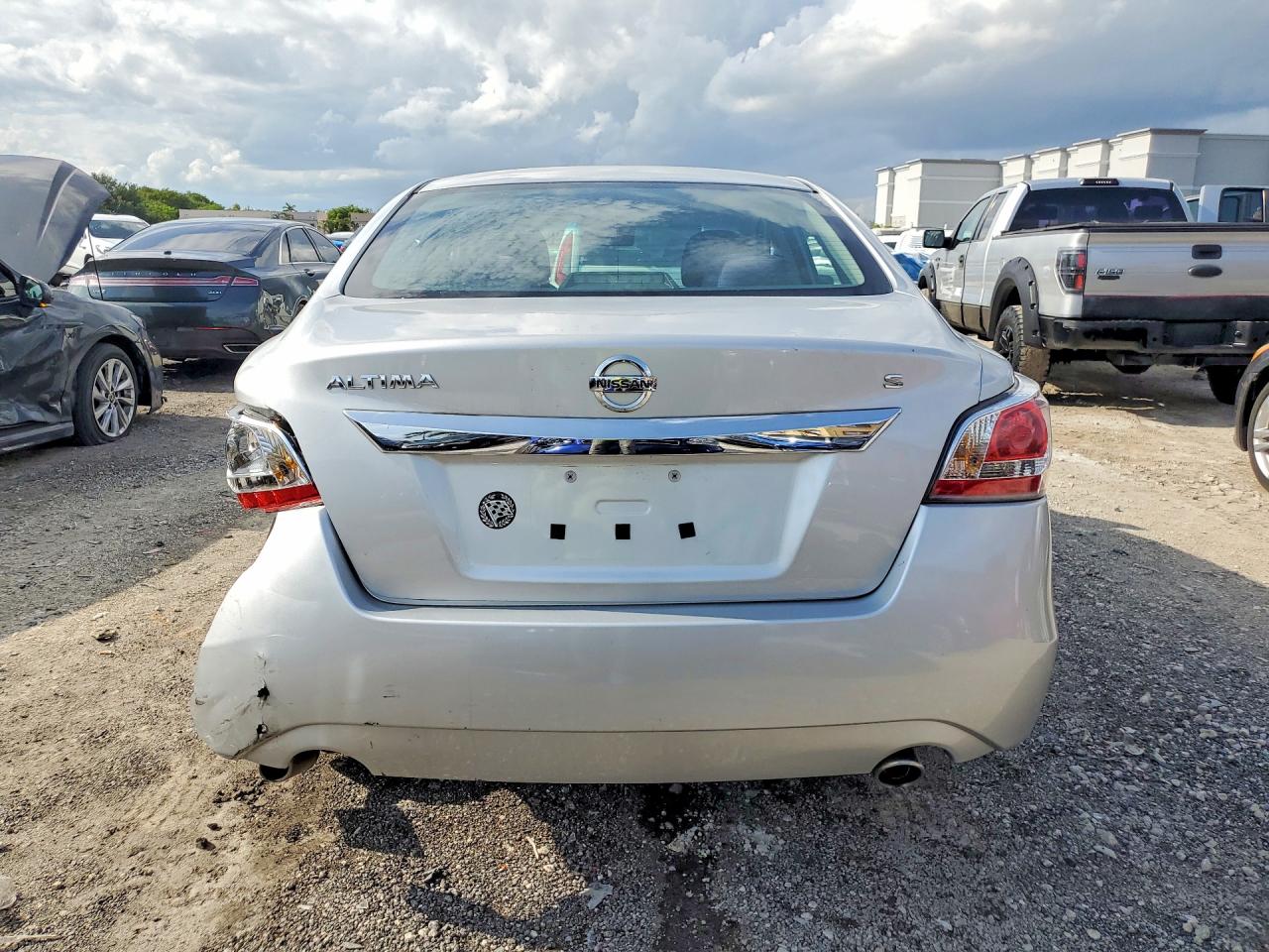 2015 Nissan Altima 2.5 S Gray vin: 1N4AL3P0FC209065