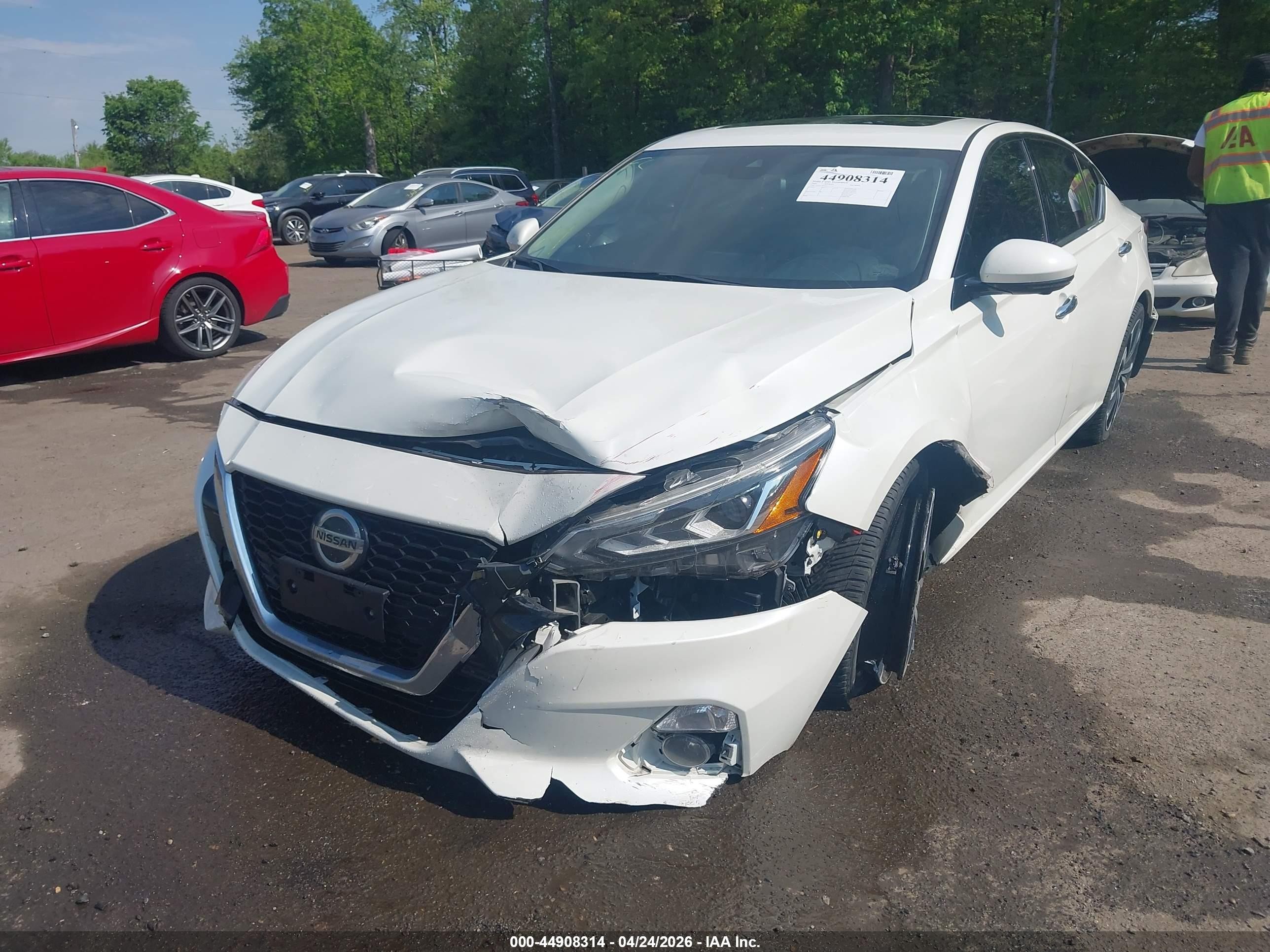2020 Nissan Altima Platinum Vc-turbo Fwd White vin: 1N4AL4FV3LC153373