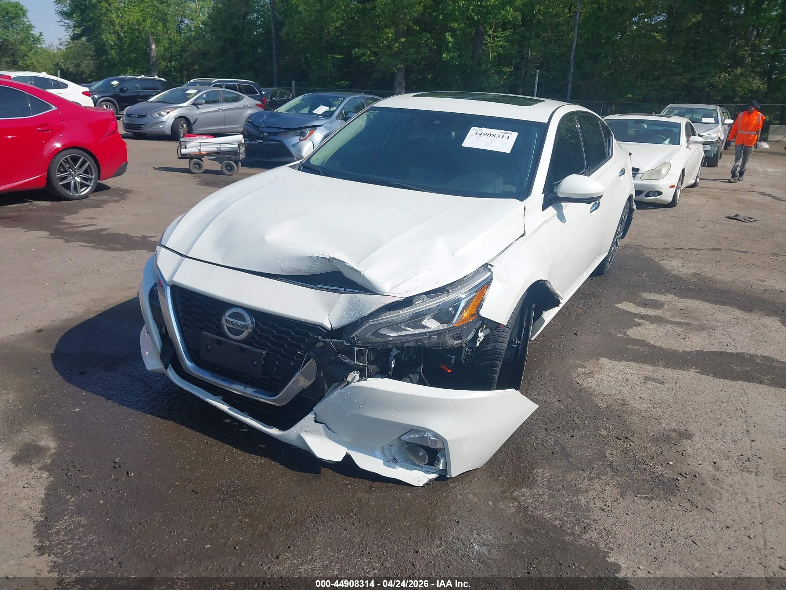 2020 Nissan Altima Platinum Vc-turbo Fwd White vin: 1N4AL4FV3LC153373