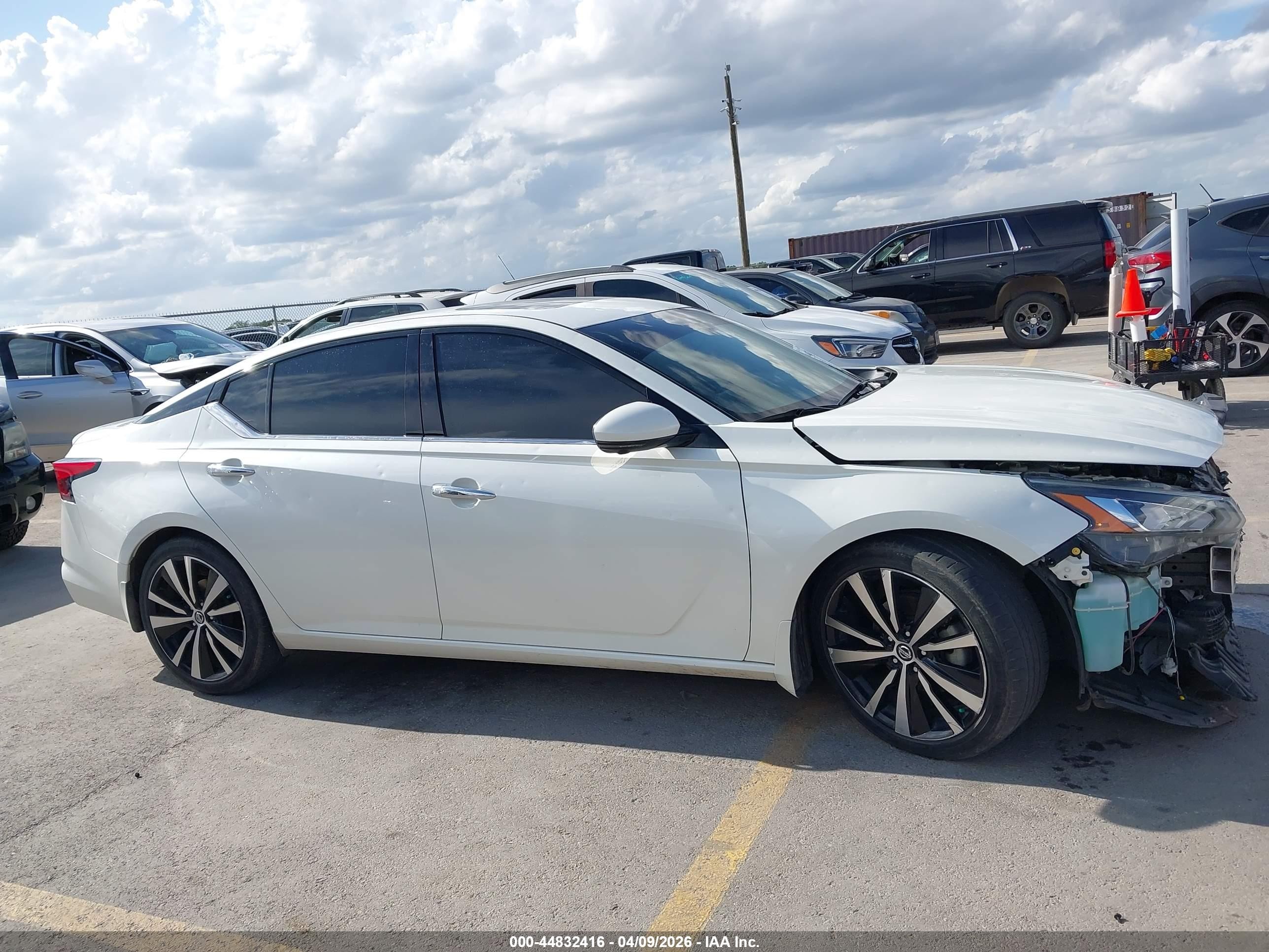 2020 Nissan Altima Platinum Vc-turbo Fwd Белый vin: 1N4AL4FV8LC101804
