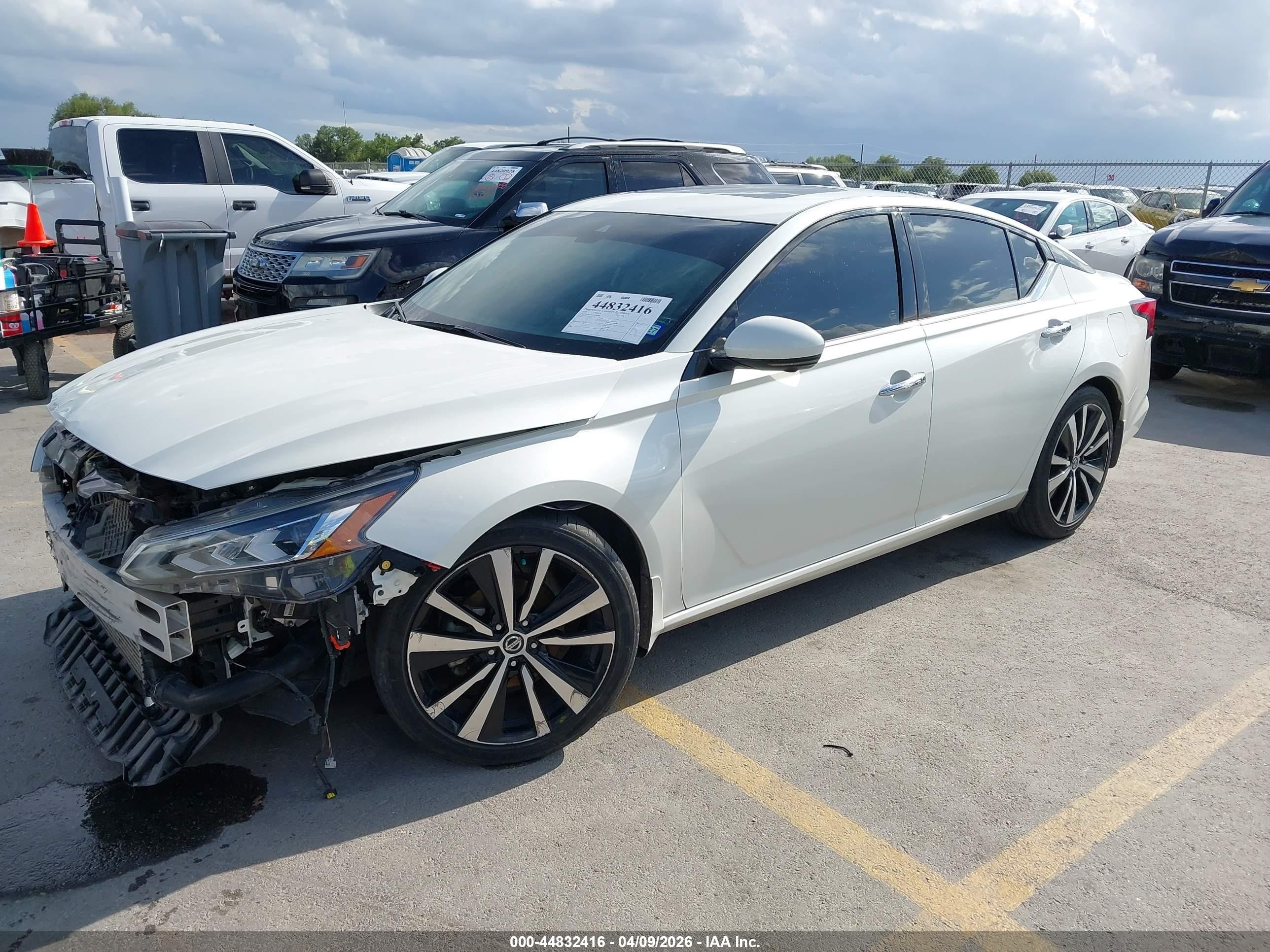 2020 Nissan Altima Platinum Vc-turbo Fwd Белый vin: 1N4AL4FV8LC101804