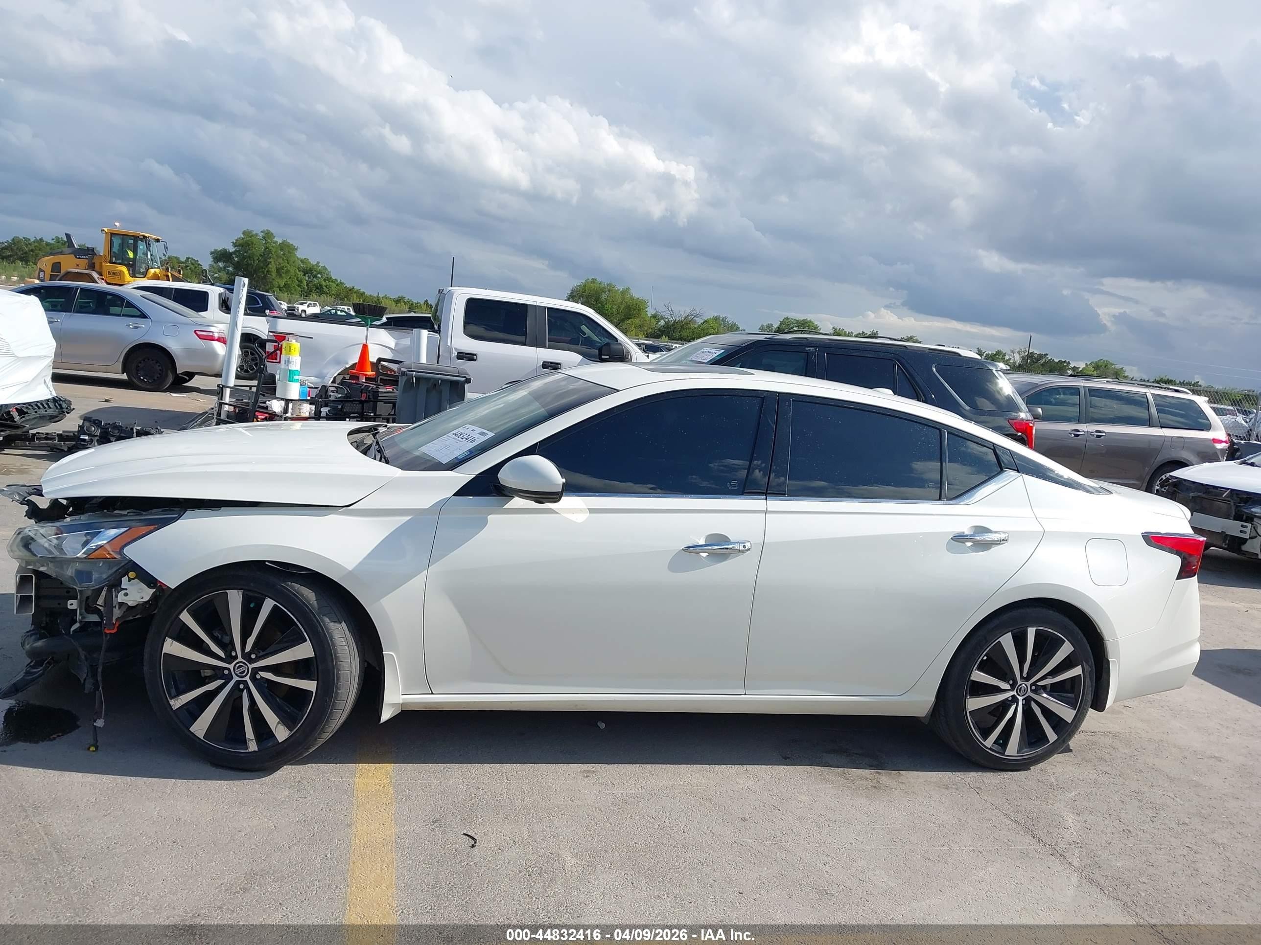 2020 Nissan Altima Platinum Vc-turbo Fwd Белый vin: 1N4AL4FV8LC101804