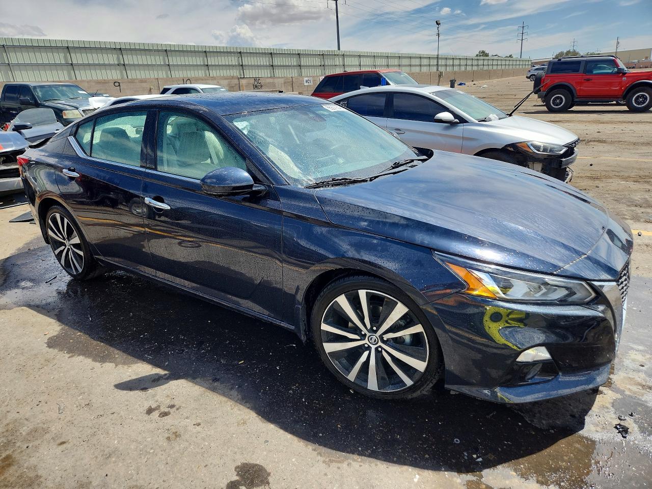 2020 Nissan Altima Platinum Charcoal vin: 1N4AL4FVXLC100640