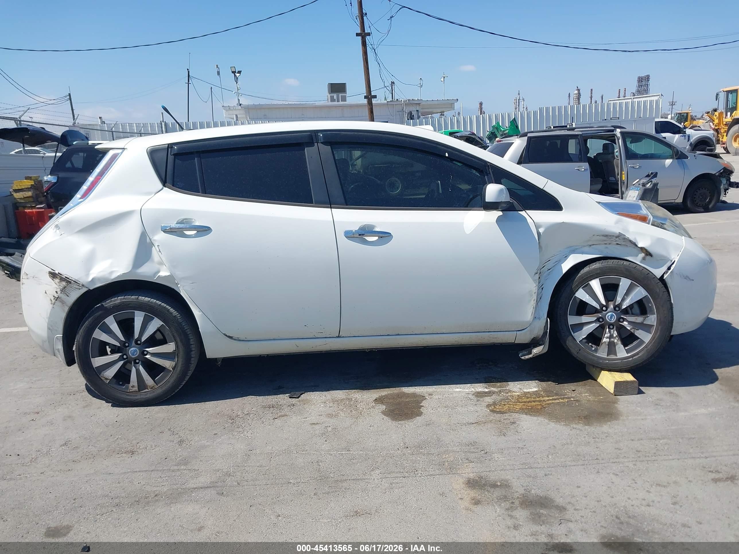 2013 Nissan Leaf Sl Белый vin: 1N4AZ0CP0DC425022