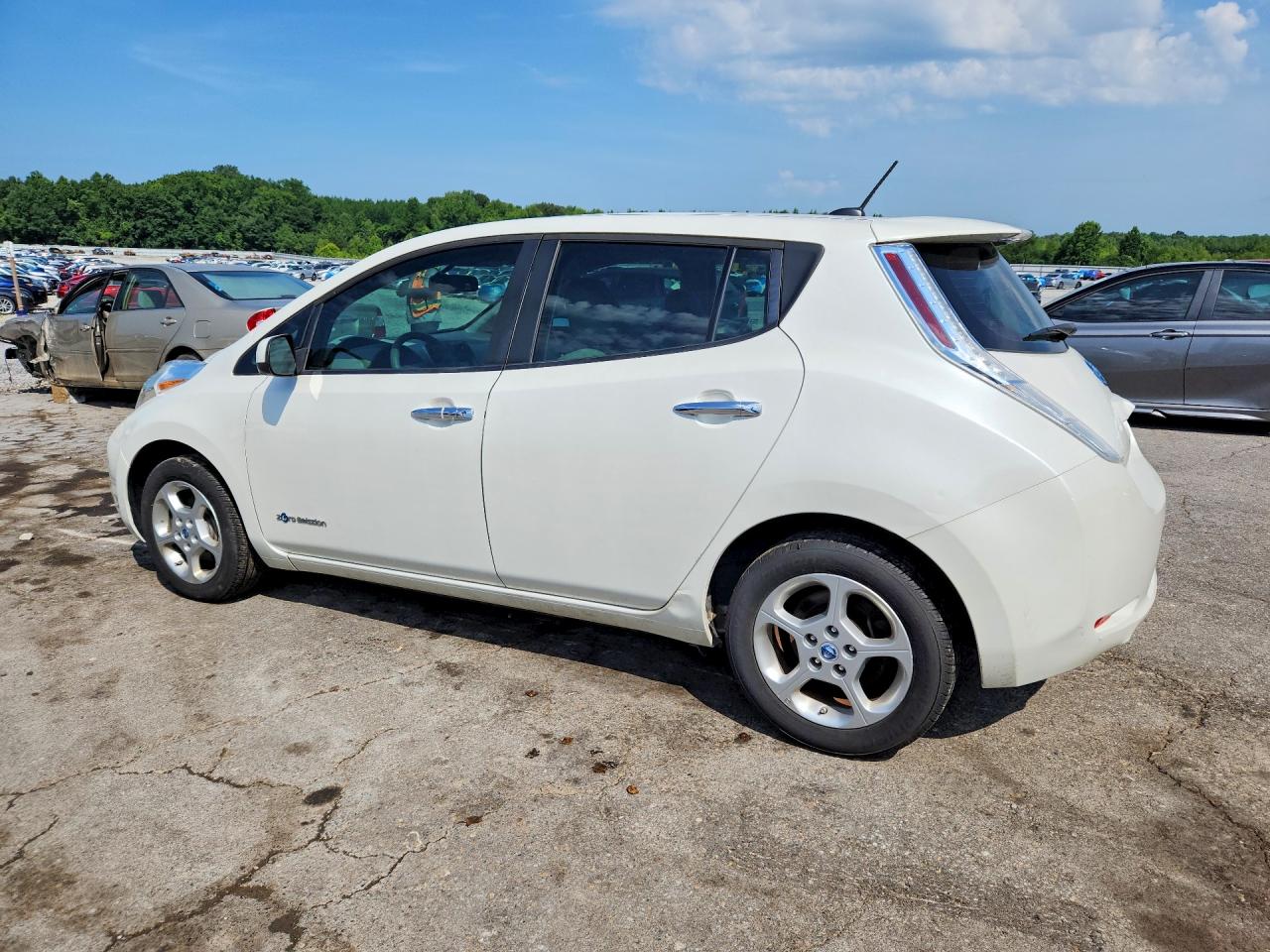 2013 Nissan Leaf S Белый vin: 1N4AZ0CP0DC425411