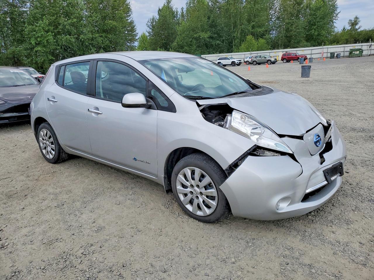 2015 Nissan Leaf S Silver vin: 1N4AZ0CP0FC307118