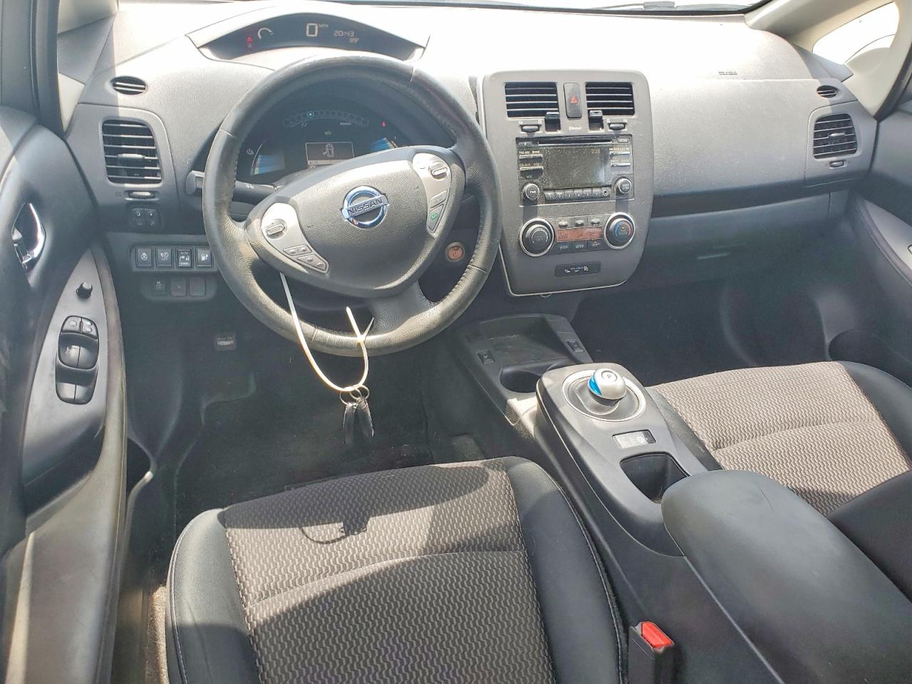 2015 Nissan Leaf S White vin: 1N4AZ0CP0FC325179