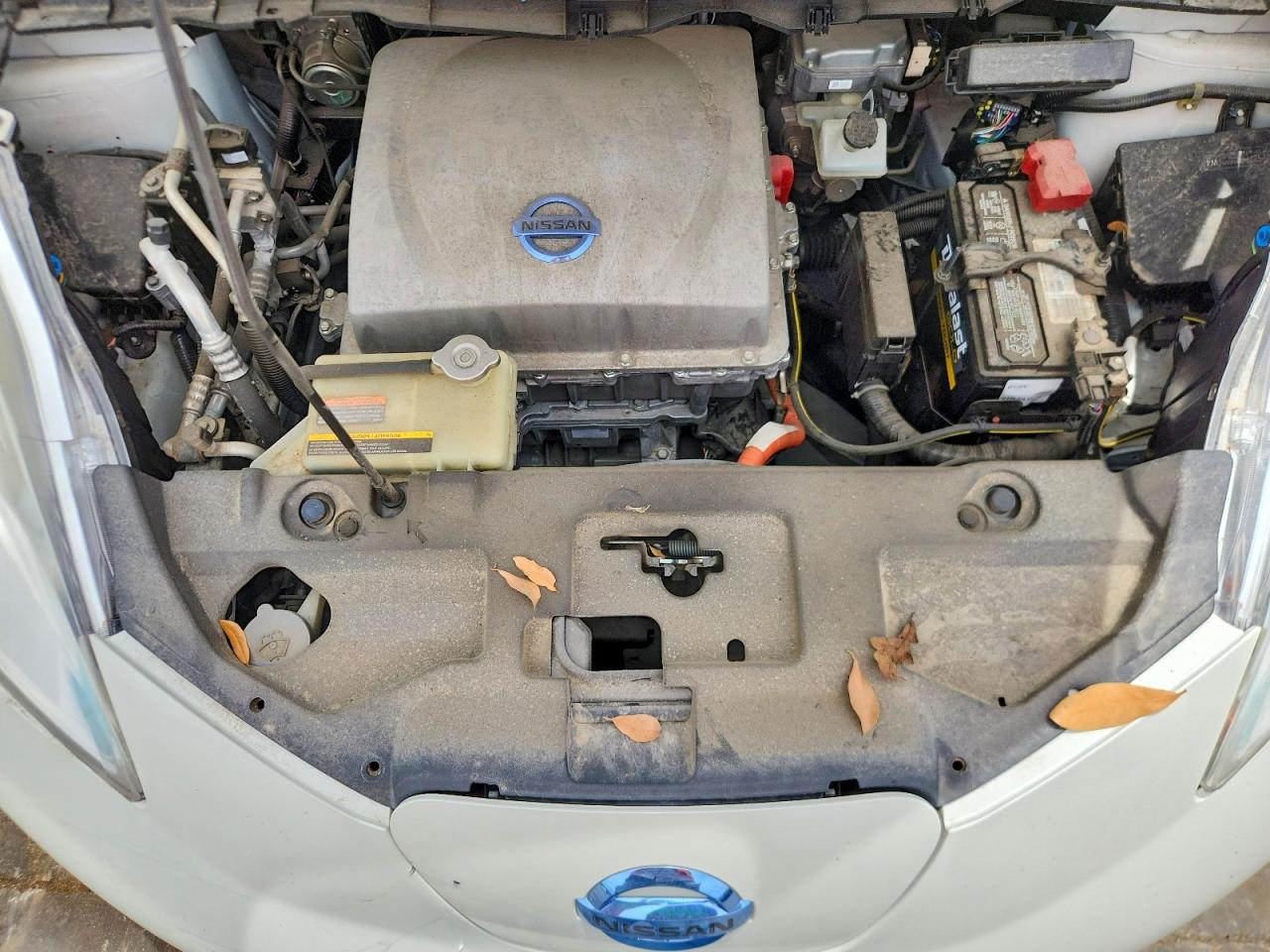 2014 Nissan Leaf Sv White vin: 1N4AZ0CP1EC331684