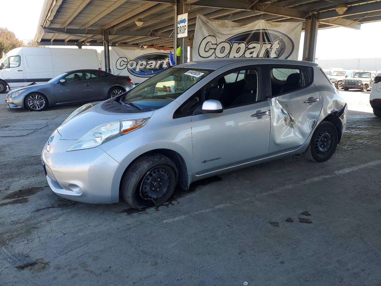 2015 Nissan Leaf S Silver vin: 1N4AZ0CP1FC311601