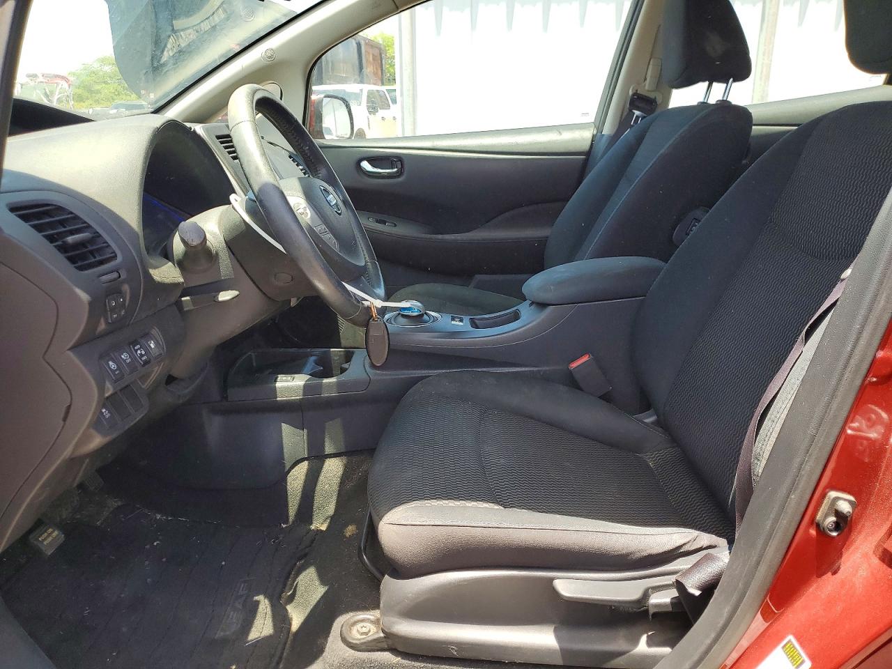 2015 Nissan Leaf S Red vin: 1N4AZ0CP1FC312831