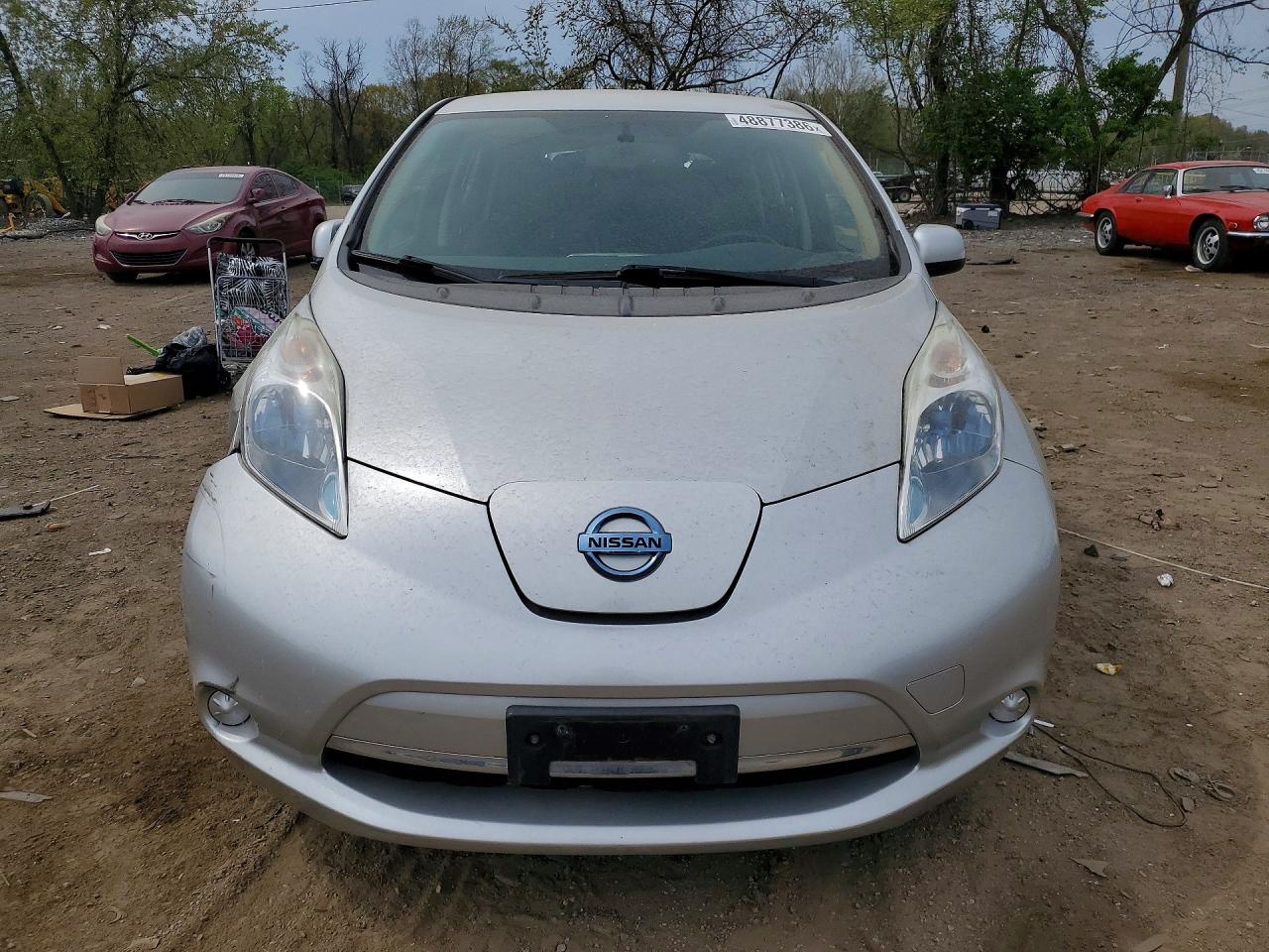 2014 Nissan Leaf Sv Silver vin: 1N4AZ0CP2EC333668