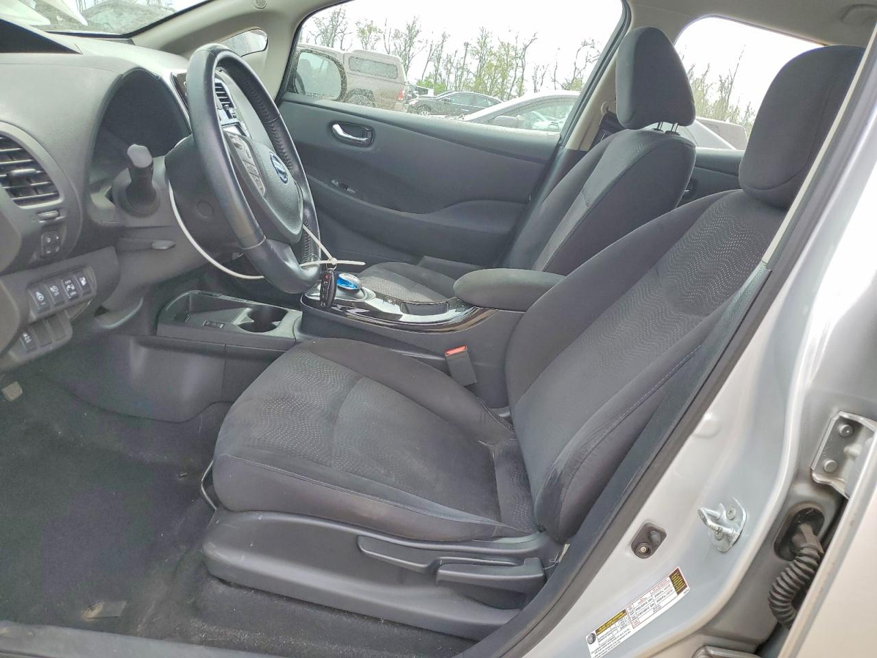 2014 Nissan Leaf Sv Silver vin: 1N4AZ0CP2EC333668