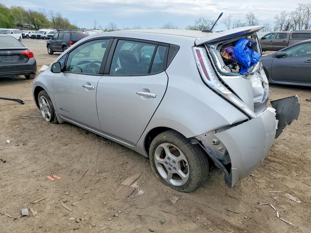 2014 Nissan Leaf Sv Silver vin: 1N4AZ0CP2EC333668
