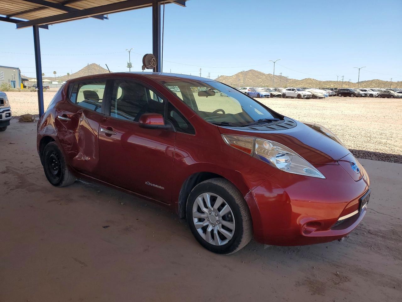 2015 Nissan Leaf S Maroon vin: 1N4AZ0CP2FC306326