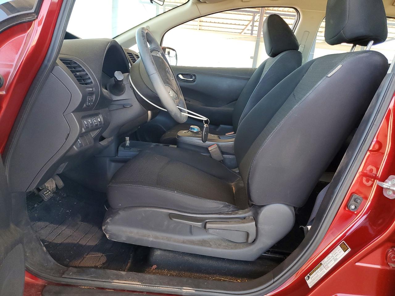 2015 Nissan Leaf S Maroon vin: 1N4AZ0CP2FC306326