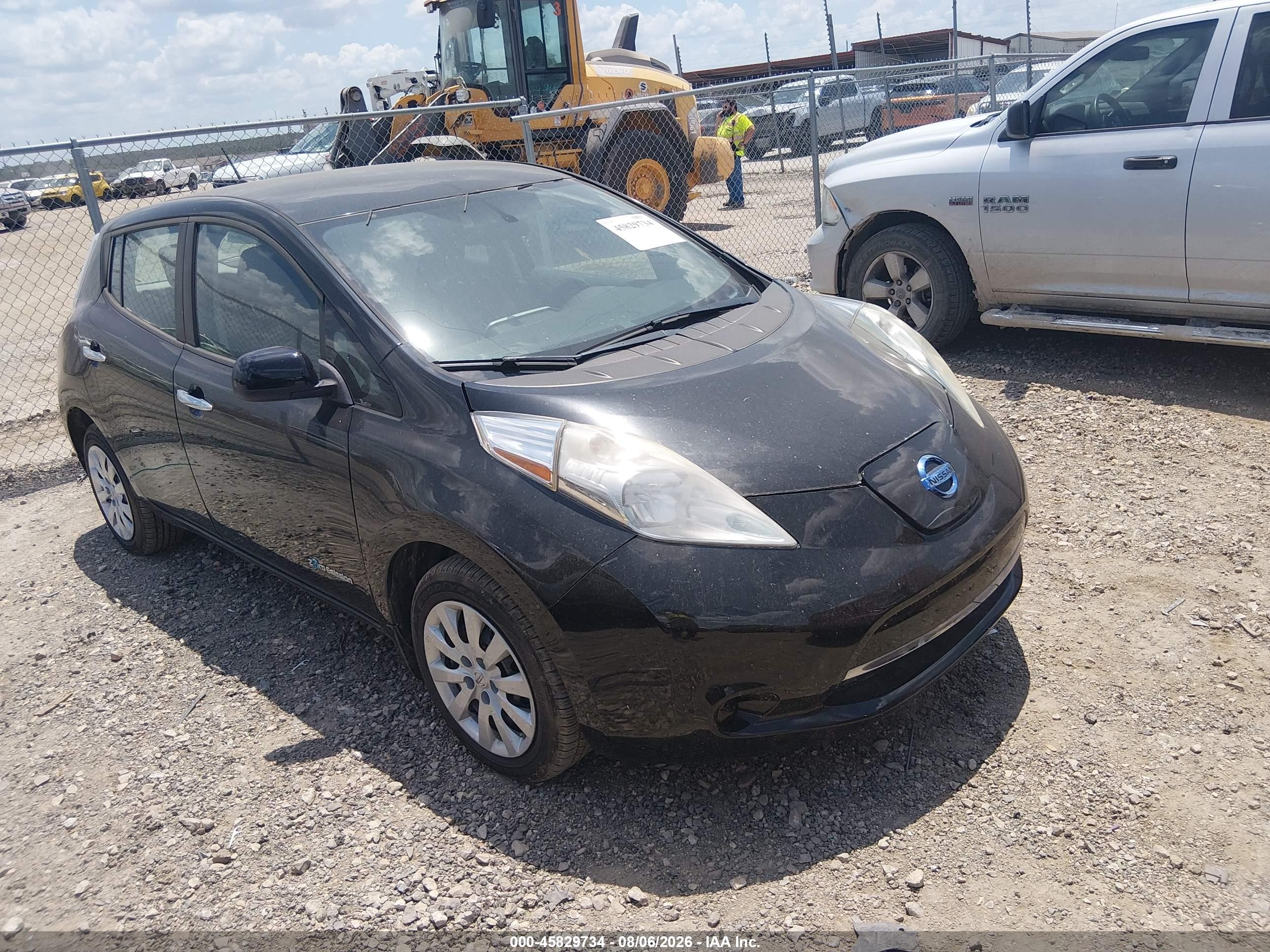 2015 Nissan Leaf S Black vin: 1N4AZ0CP2FC320680